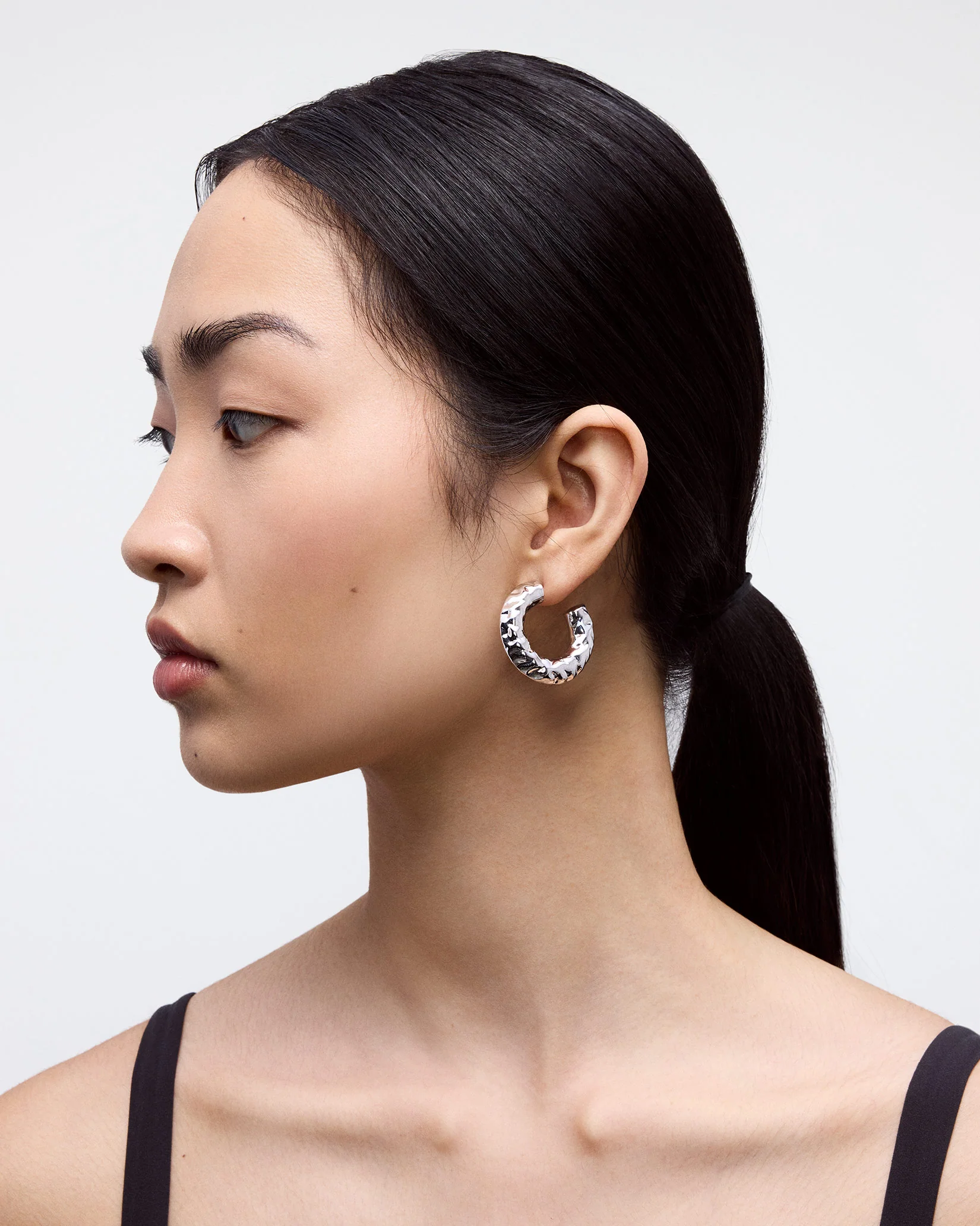 1.25" Perfect Crunch Hoops in Silver - Image 4