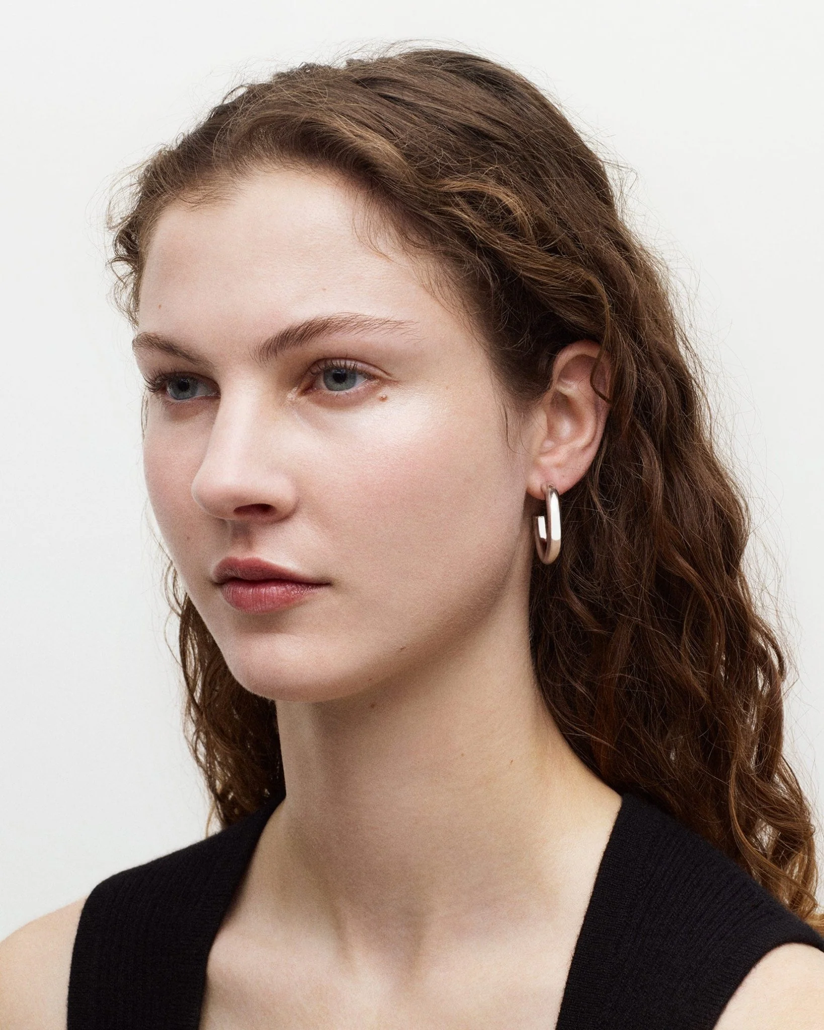 1" Perfect Hoops in Silver - Image 4