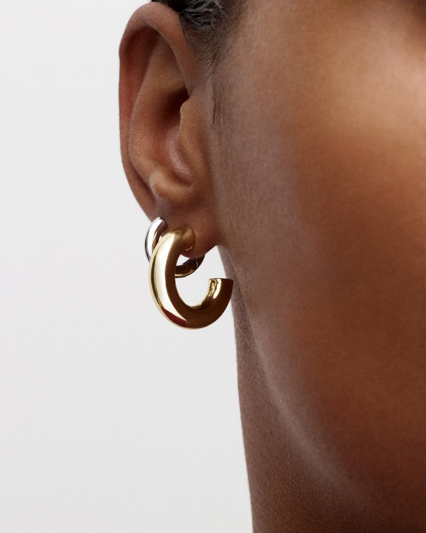 .75" Perfect Hoops in Silver - Image 5