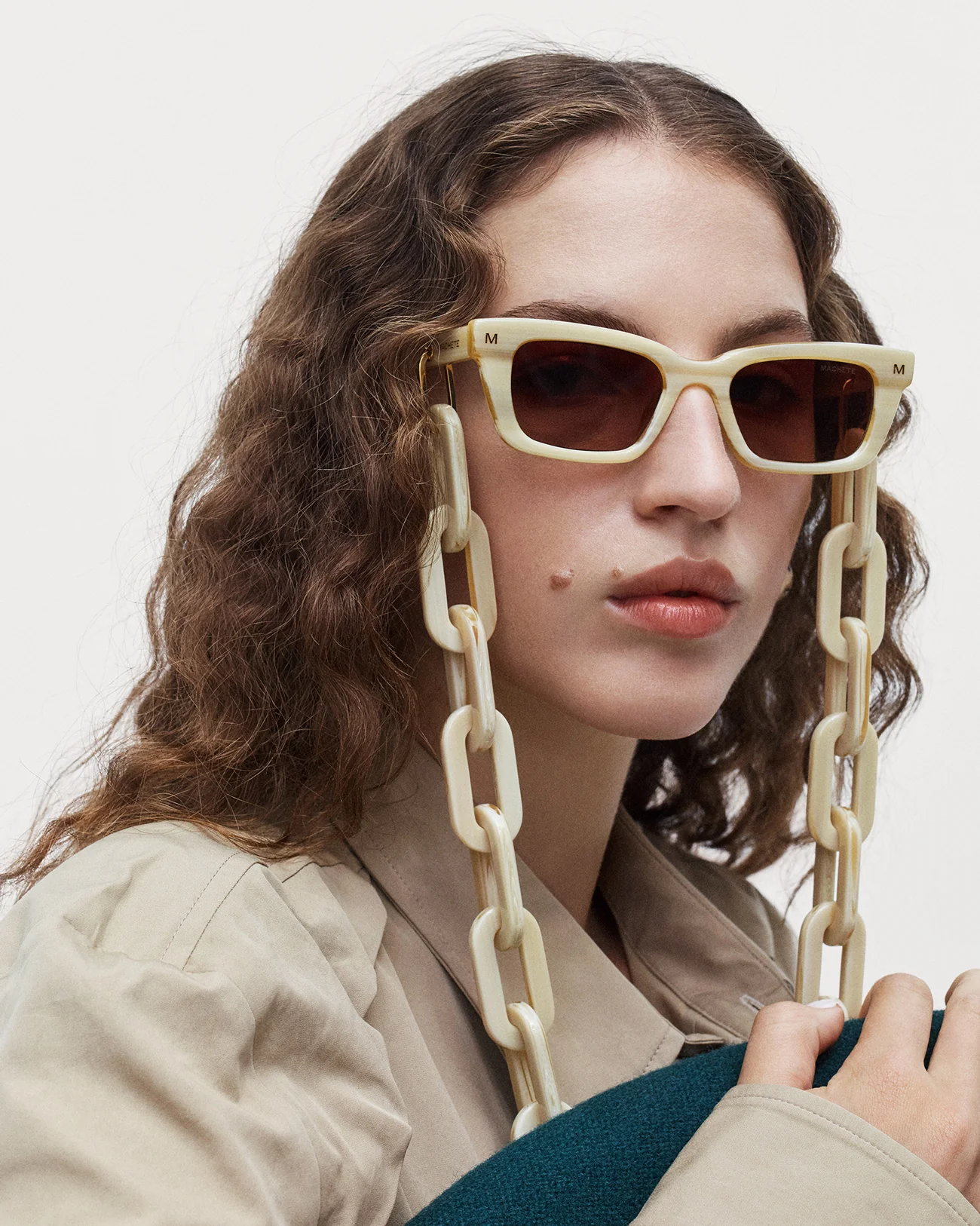 Chunky Sunglass Chain in Sea Glass - Image 2