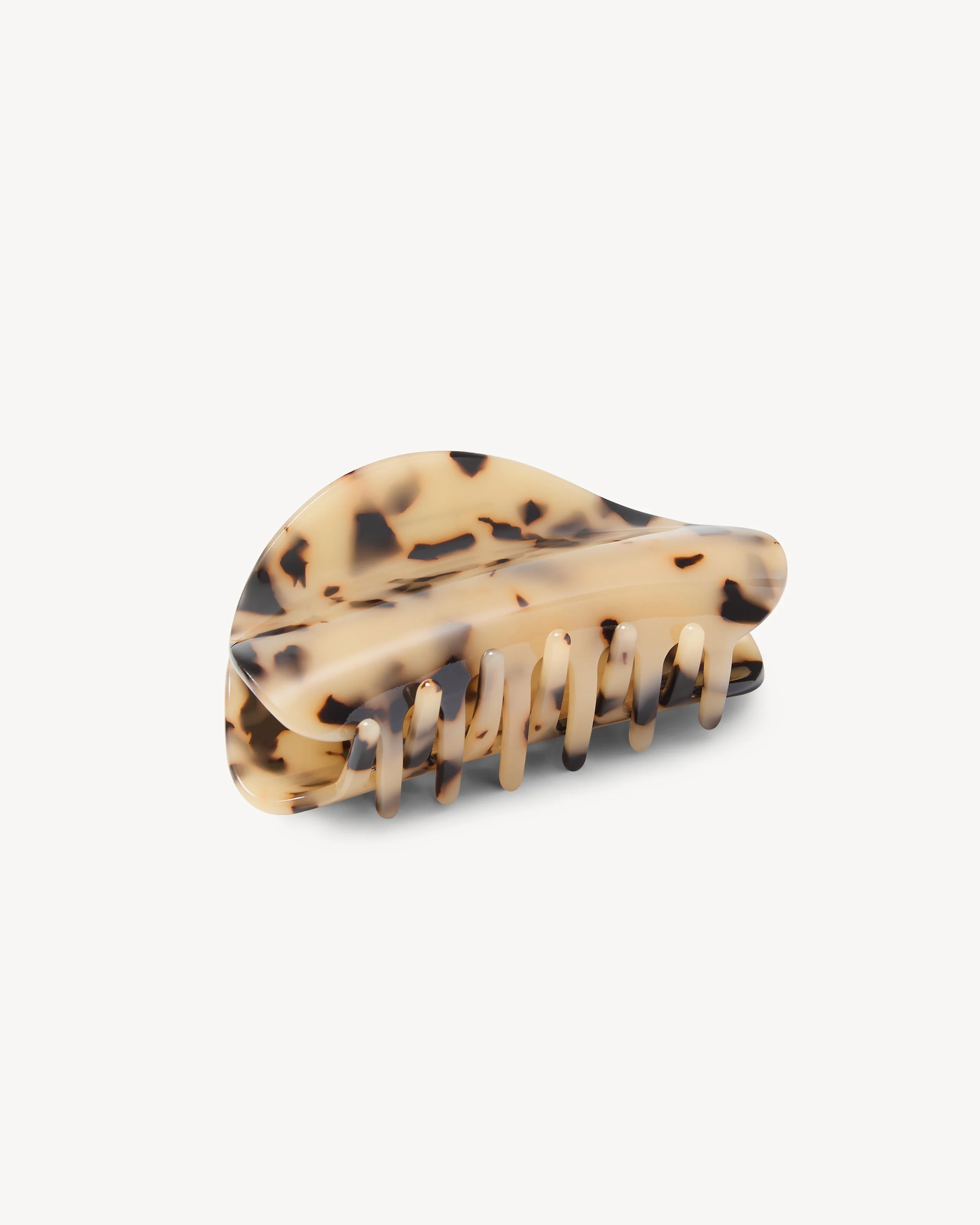 Crescent Claw in Blonde Tortoise - Image 3
