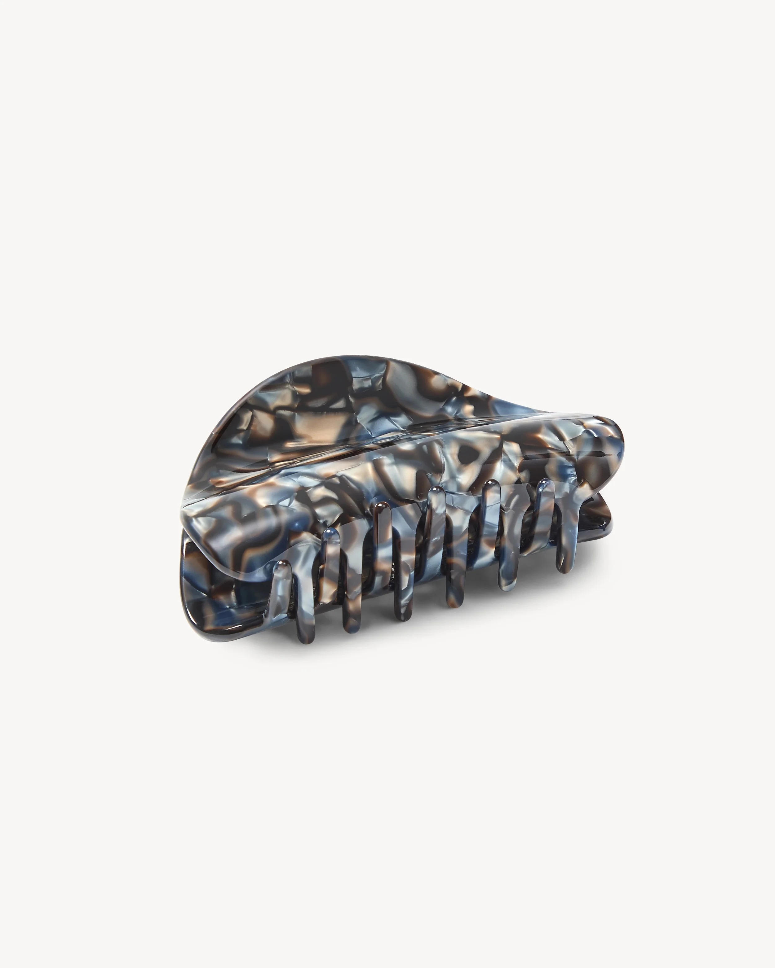 Crescent Claw in Blue Horn - Image 3
