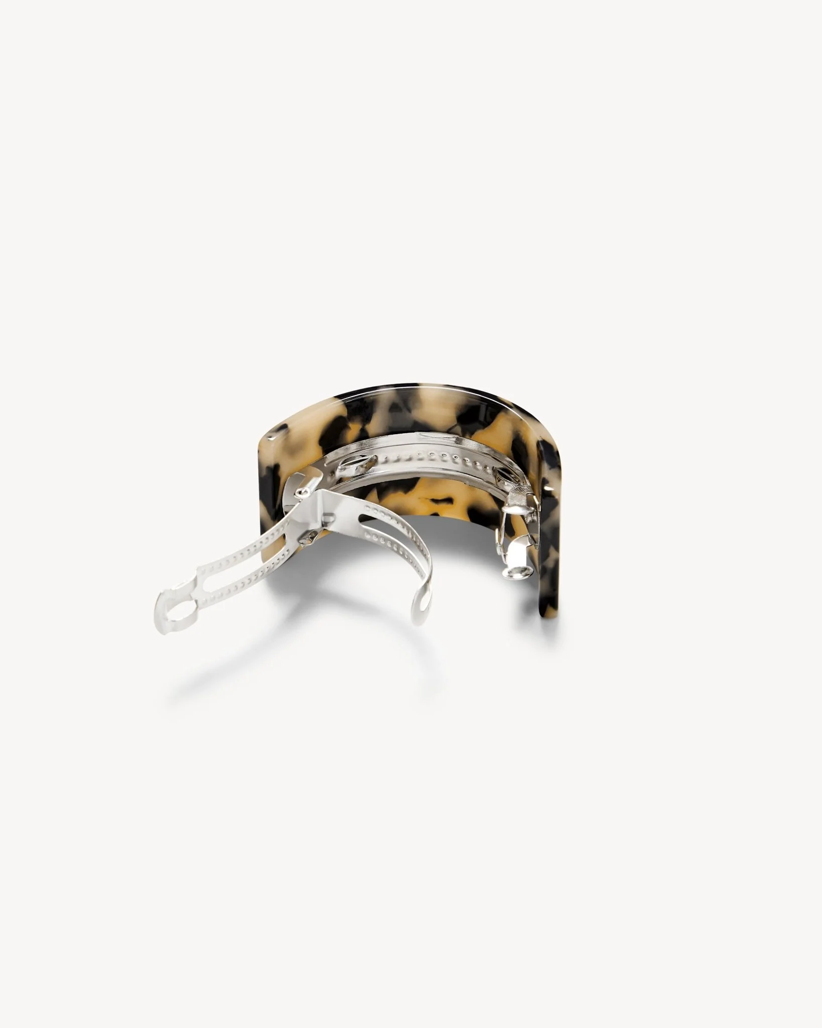 French Pony Barrette in Blonde Tortoise - Image 2