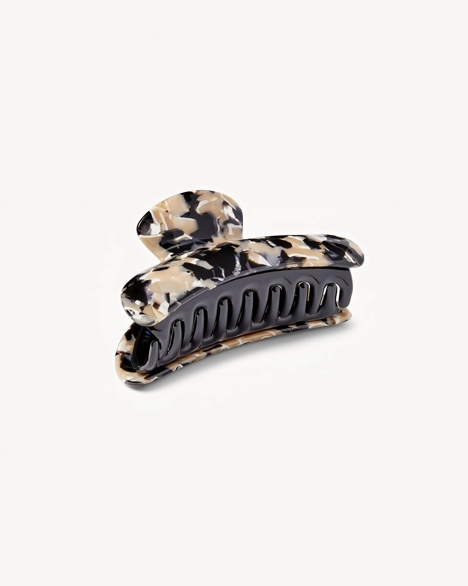 Grande Heirloom Claw in Abalone - Image 3