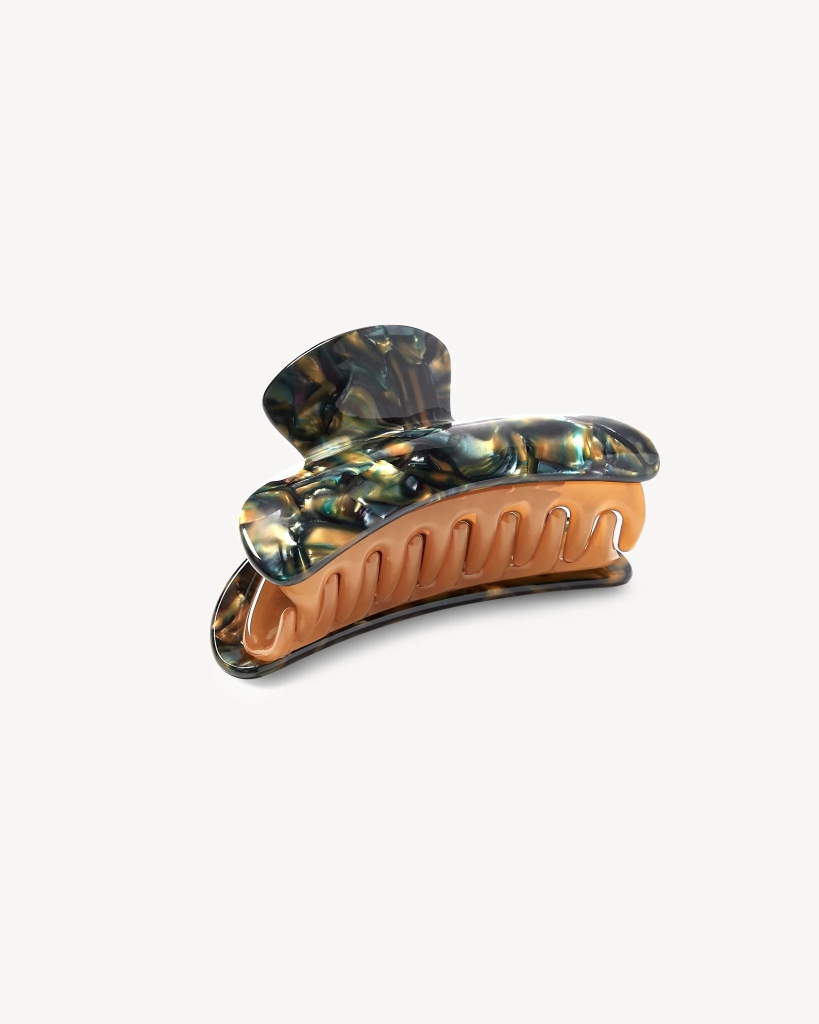 Grande Heirloom Claw in Green Tortoise - Image 3