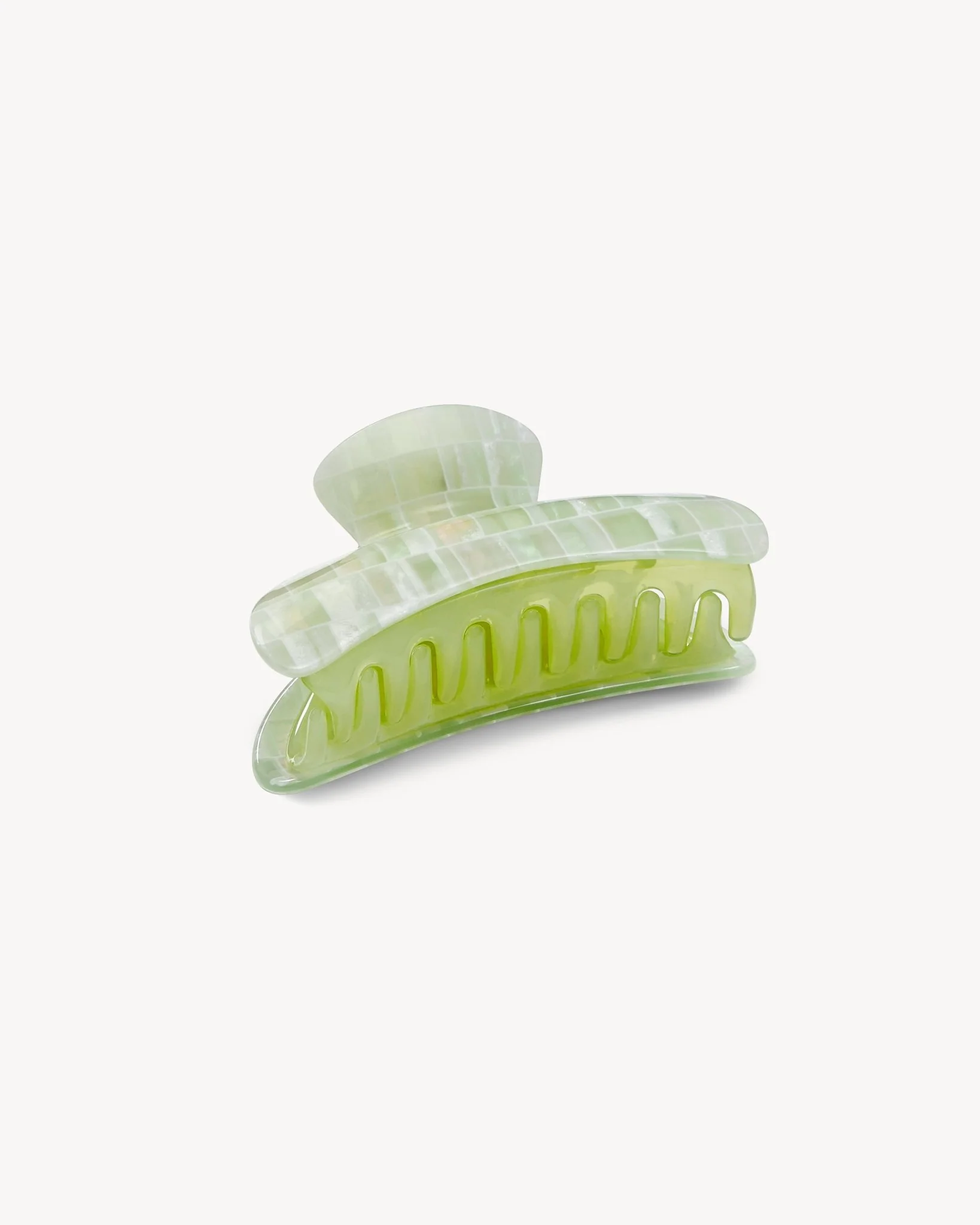 Grande Heirloom Claw in Mint Shell Checker - Image 3