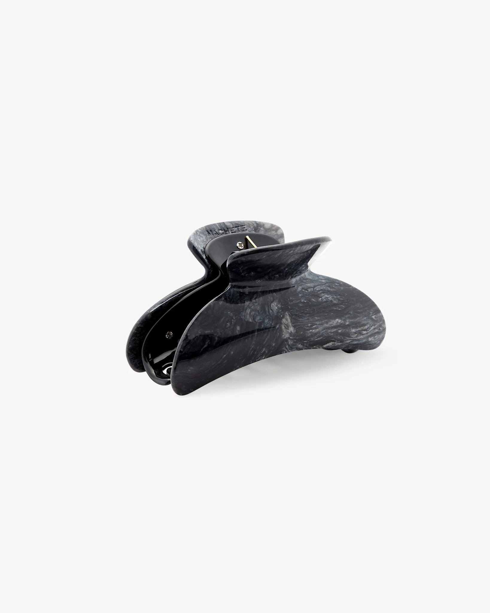 Grande Heirloom Claw in Obsidian - Image 2