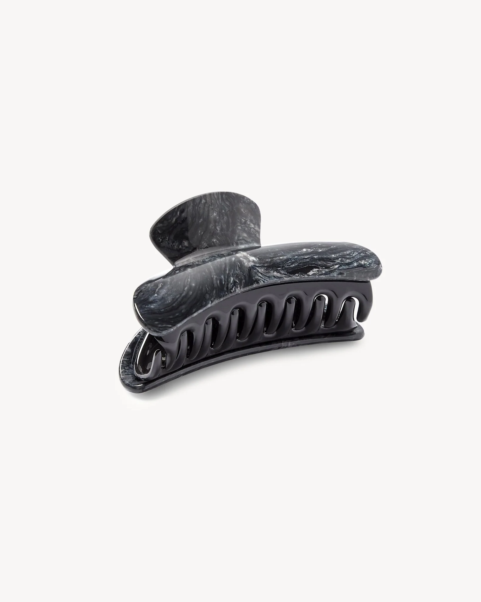 Grande Heirloom Claw in Obsidian - Image 3