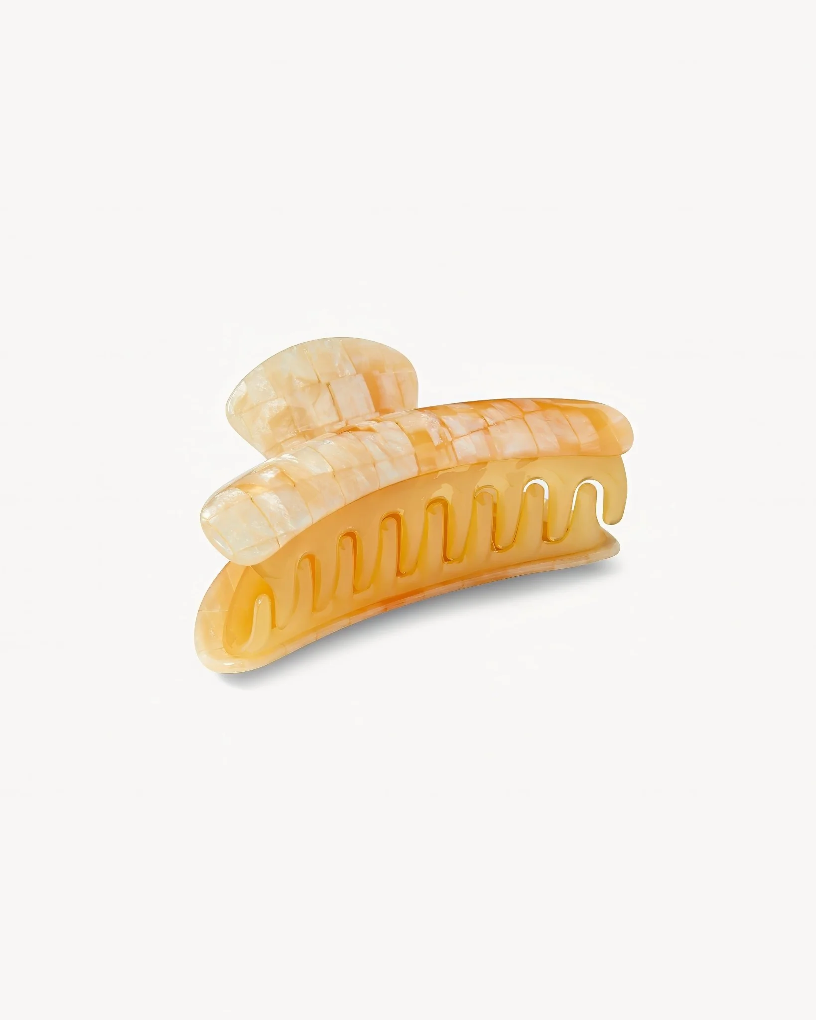 Grande Heirloom Claw in Sea Shell Checker - Image 3