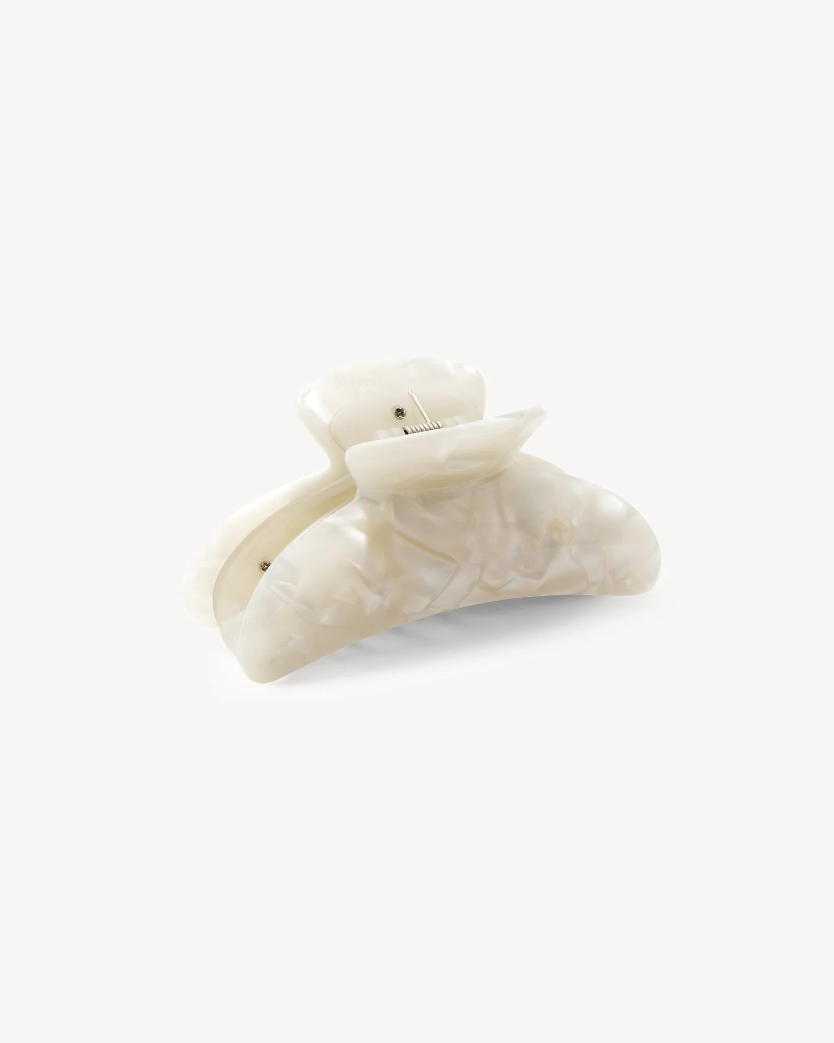 Grande Heirloom Claw in White Shell - Image 2