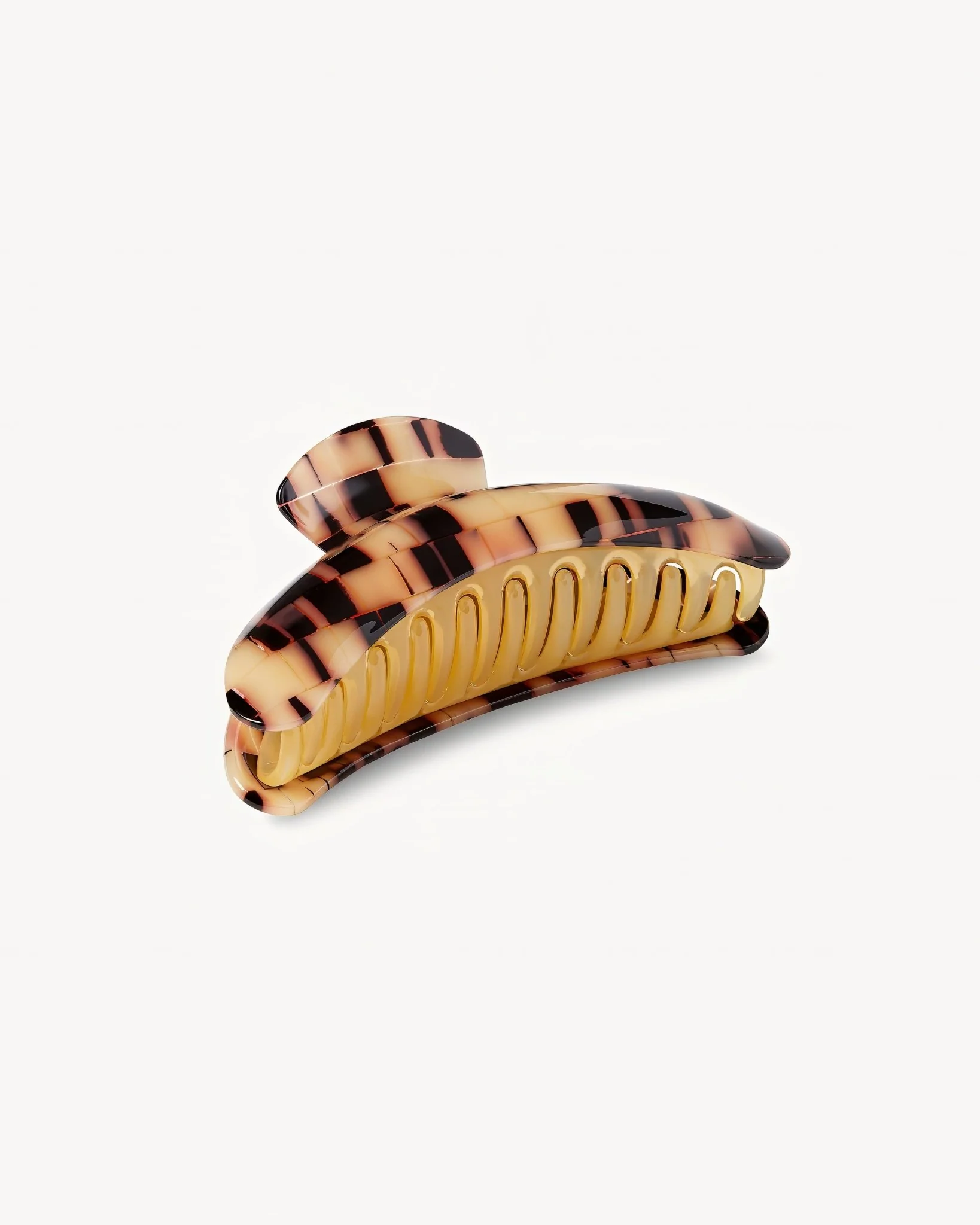 Jumbo Heirloom Claw in Blonde Checker - Image 3