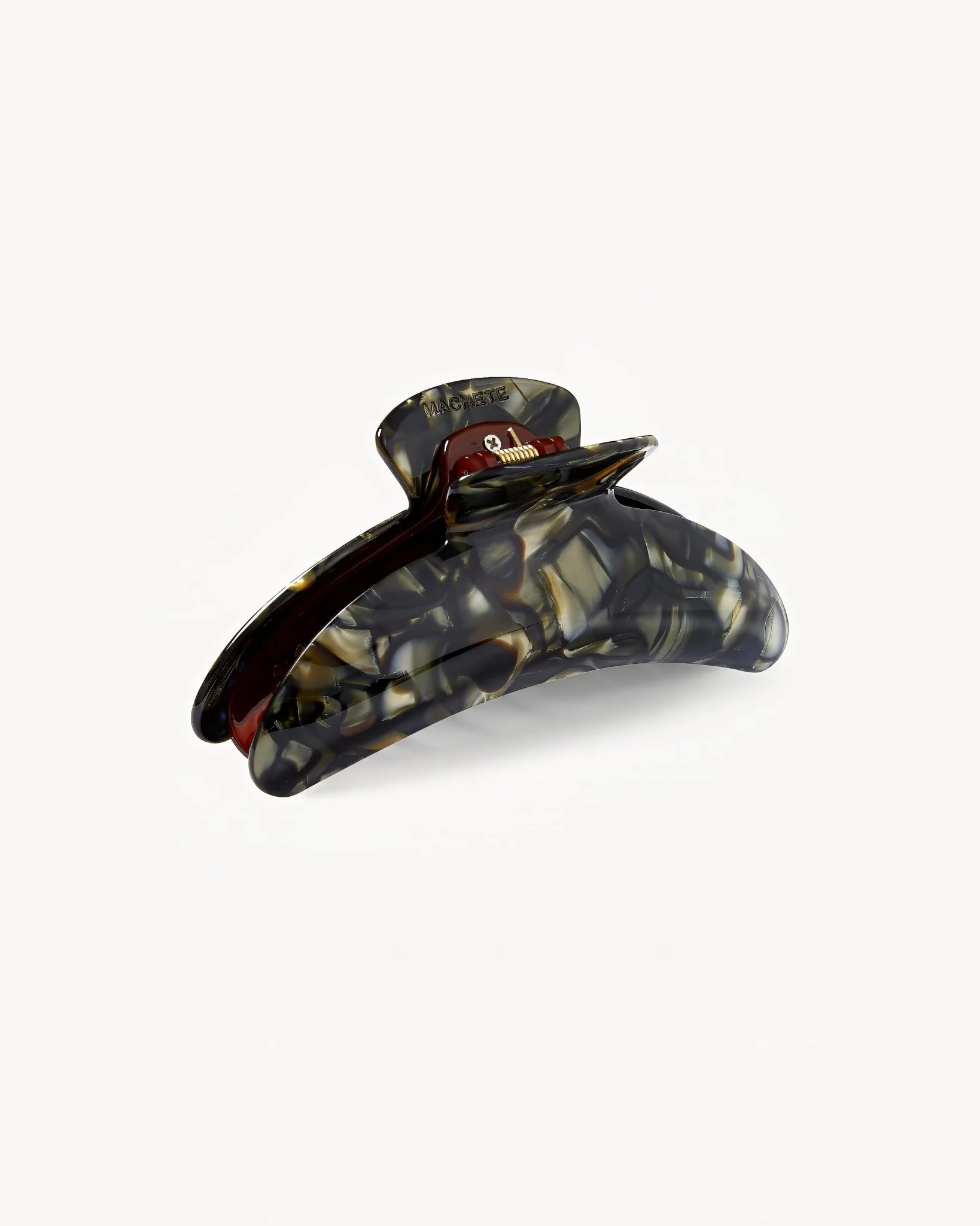 Jumbo Heirloom Claw in Midnight Horn - Image 2