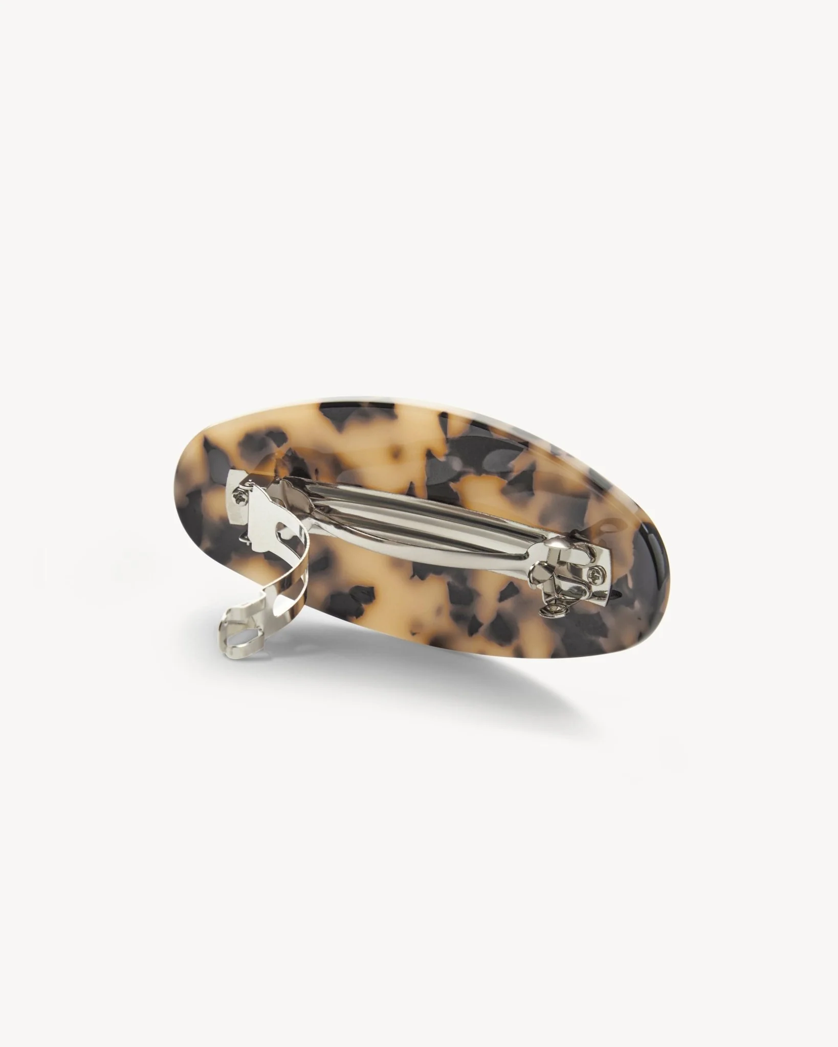 Jumbo Oval Barrette in Blonde Tortoise - Image 3
