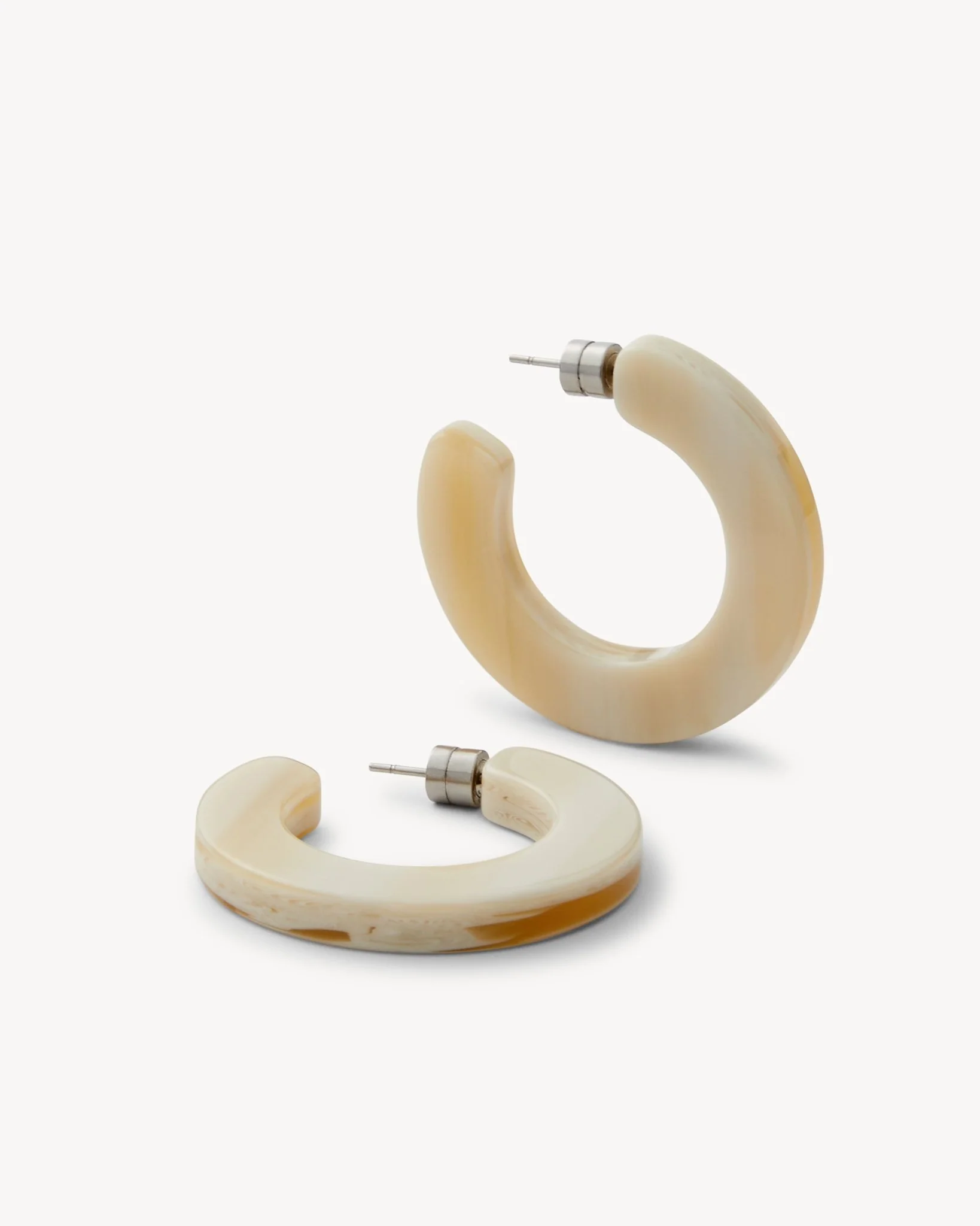 Kate Hoops in Alabaster - Image 3