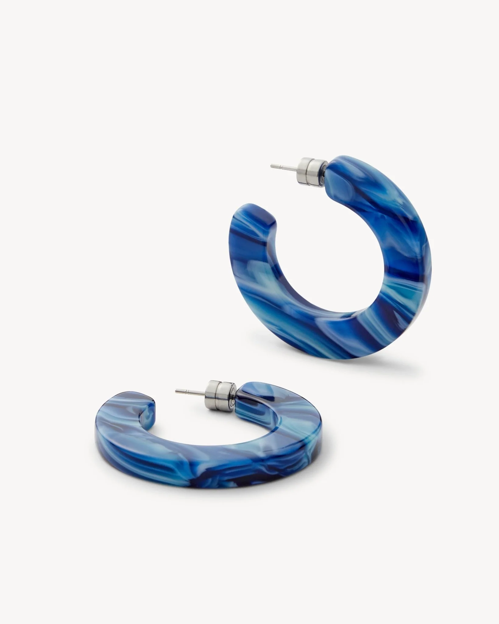 Kate Hoops in Capri - Image 3