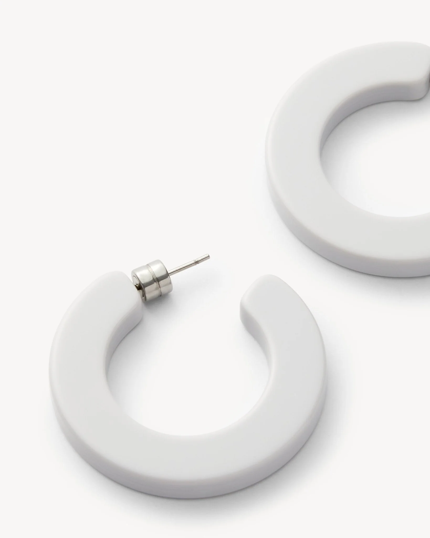Kate Hoops in Light Grey - Image 2