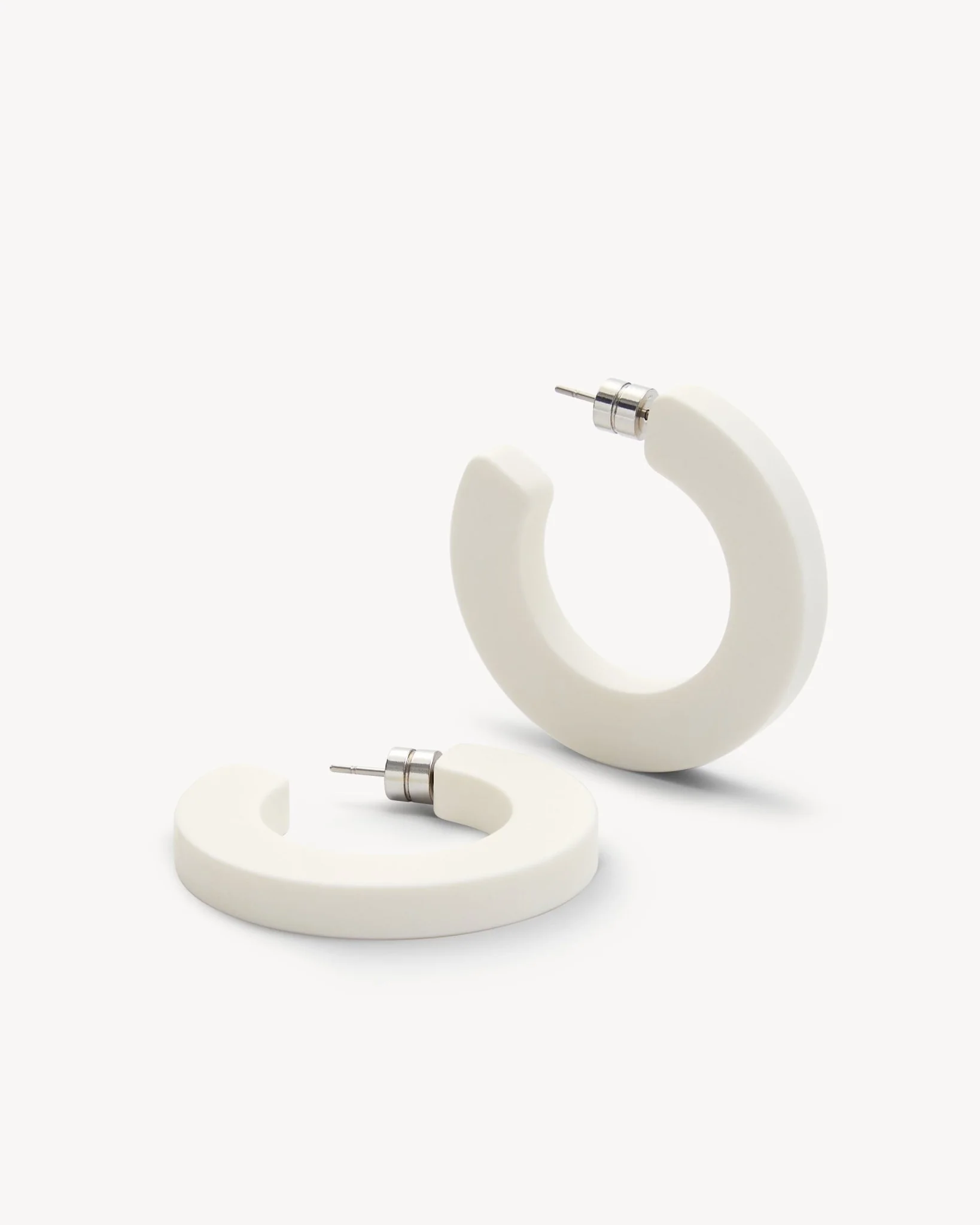 Kate Hoops in White Matte - Image 3