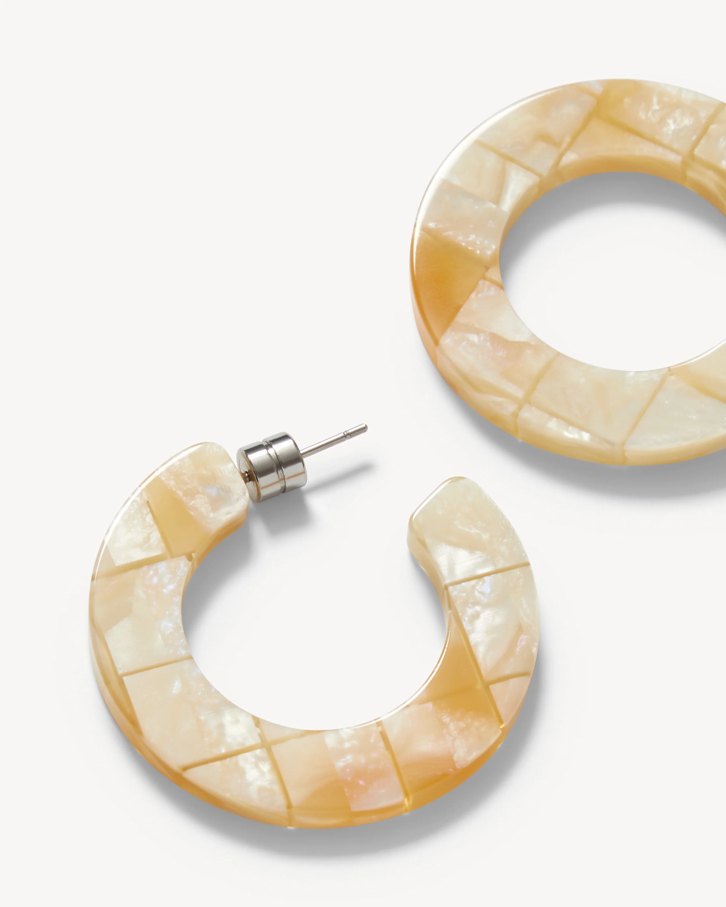 Kate Hoops in Sea Shell Checker - Image 2