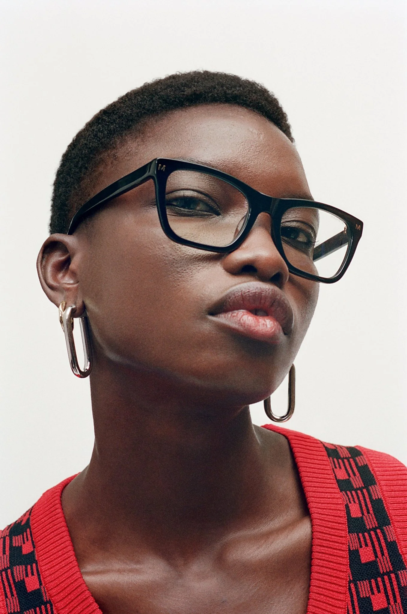 Maya Earrings in Gold - Image 3
