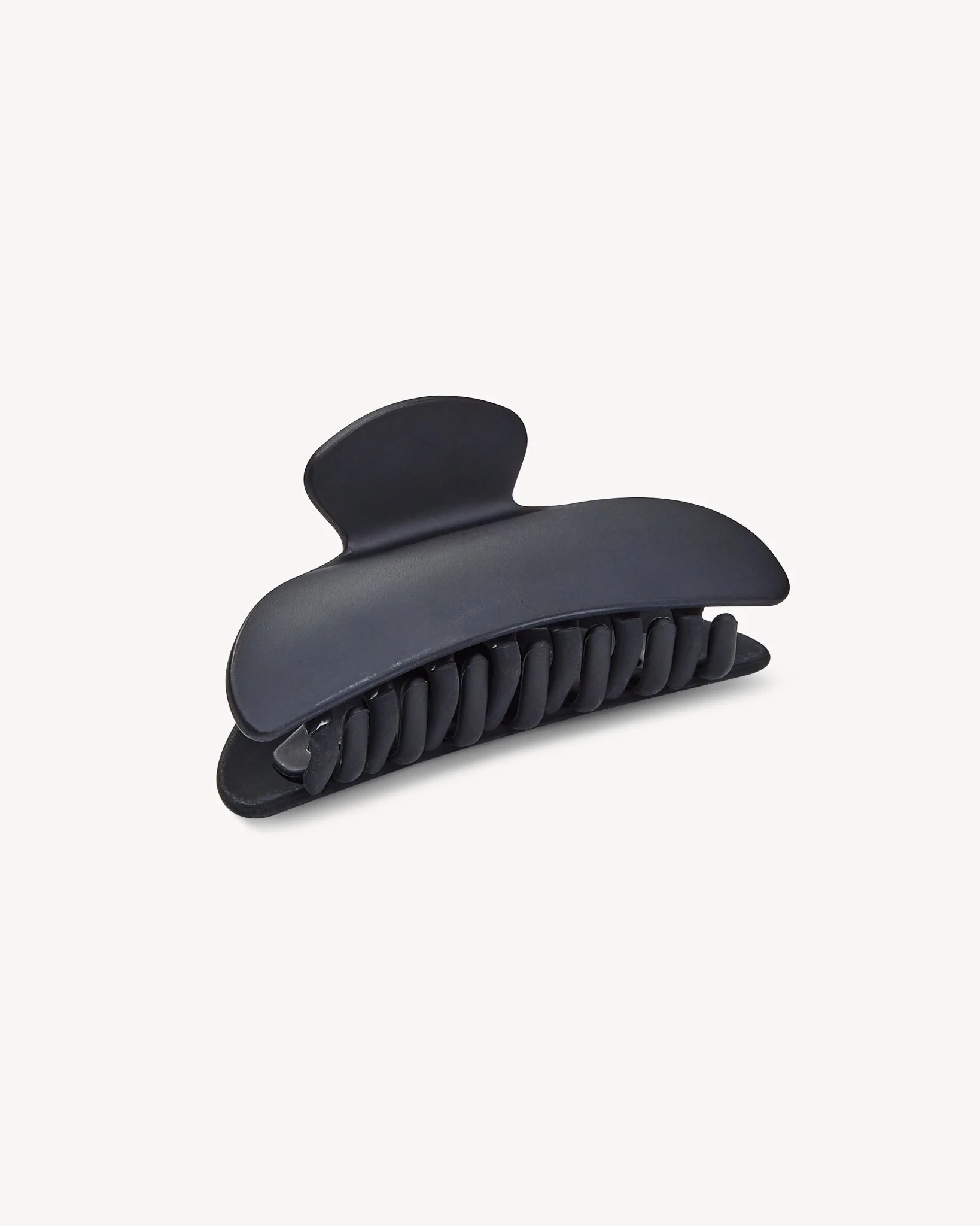 Midi Heirloom Claw in Black Matte - Image 3