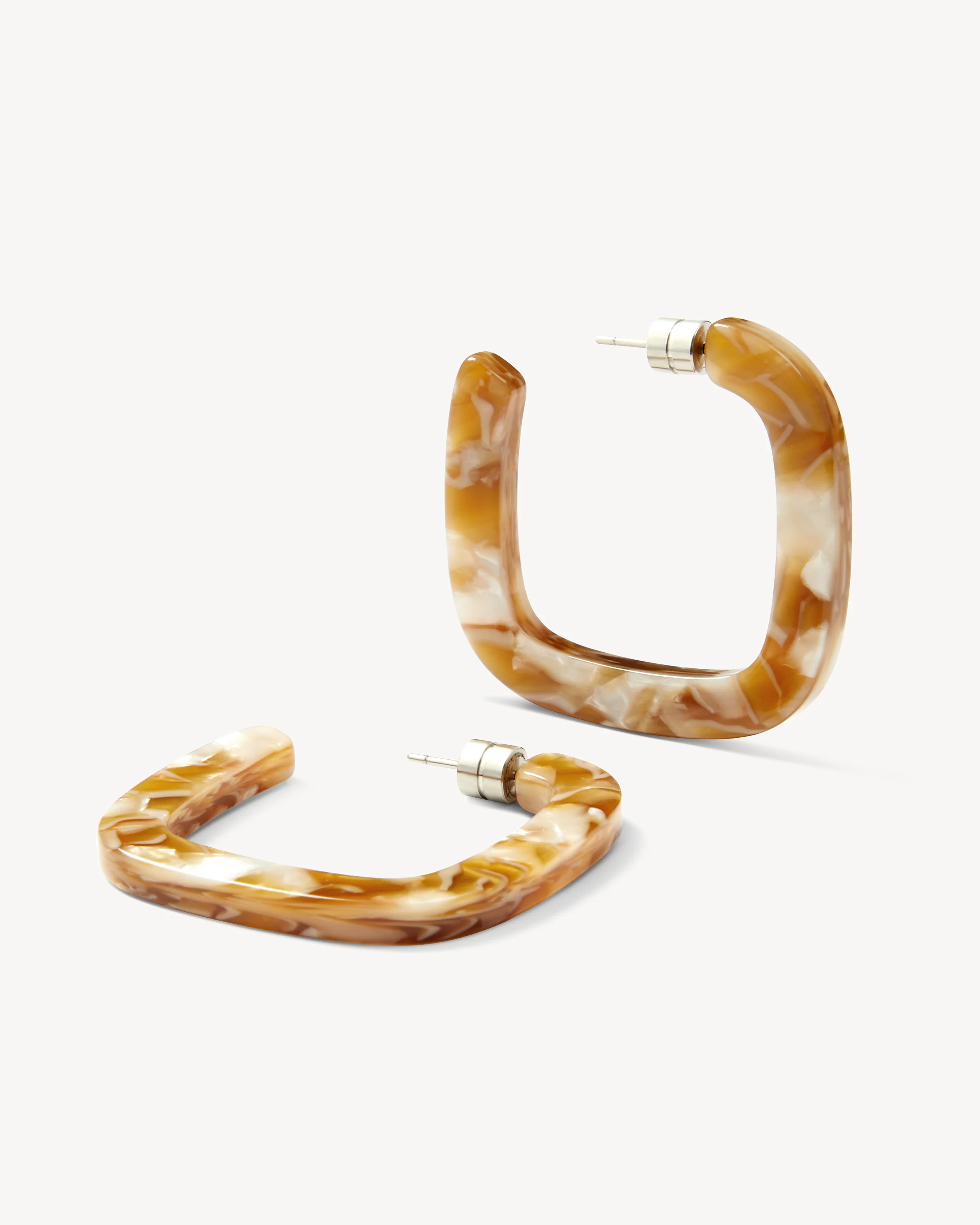 Midi Square Hoops in Baja Tortoise - Image 3