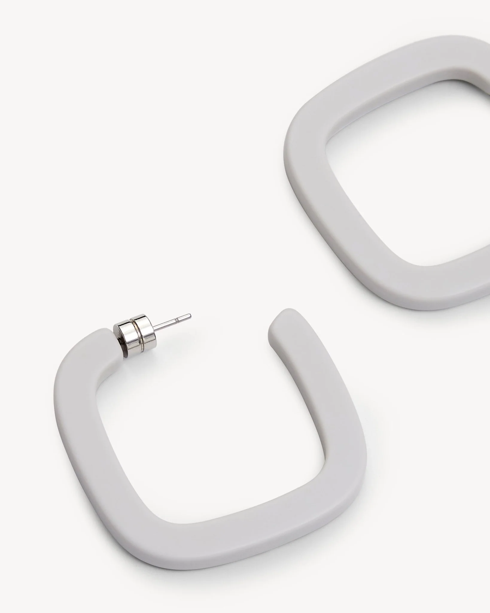 Midi Square Hoops in Light Grey Matte - Image 2