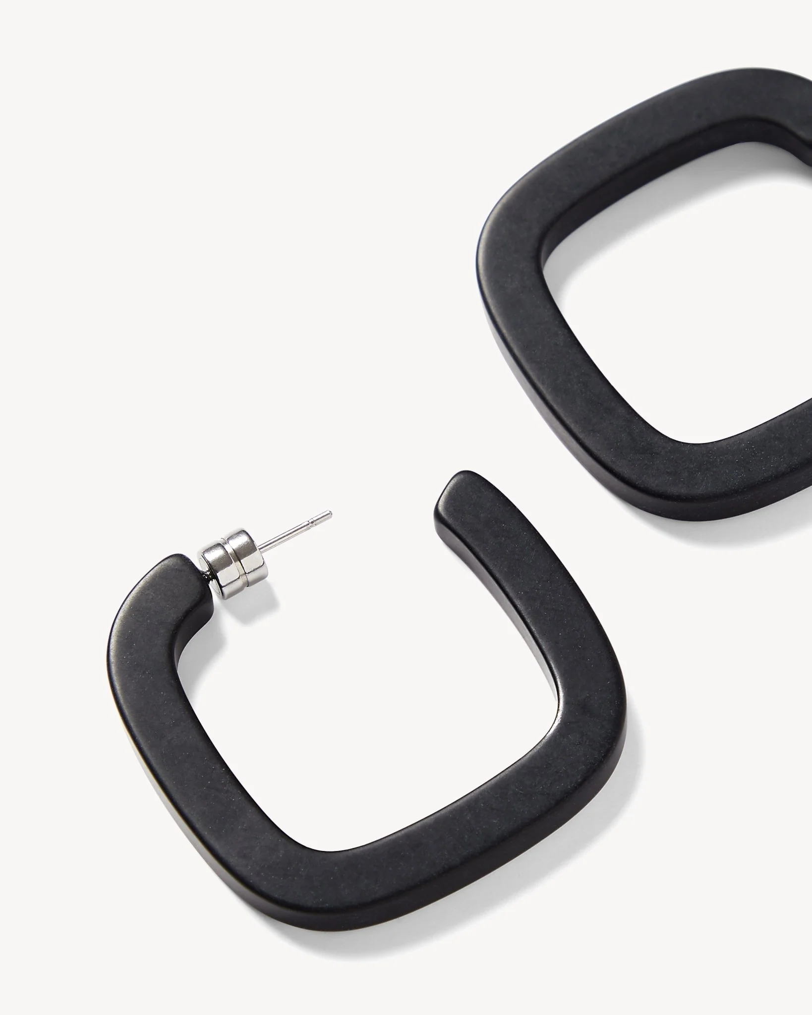 Midi Square Hoops in Black Matte - Image 2