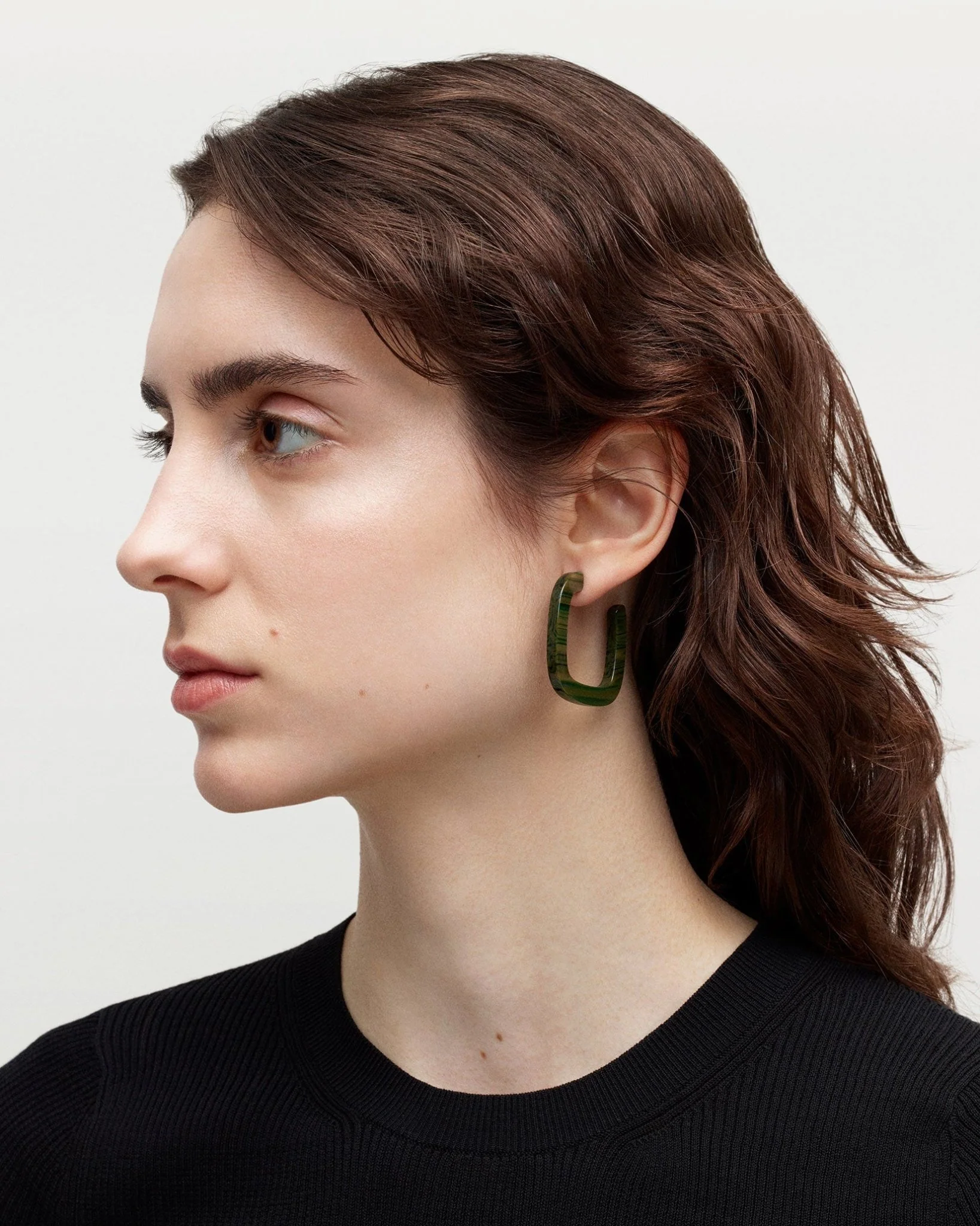 Midi Square Hoops in Meadow - Image 2