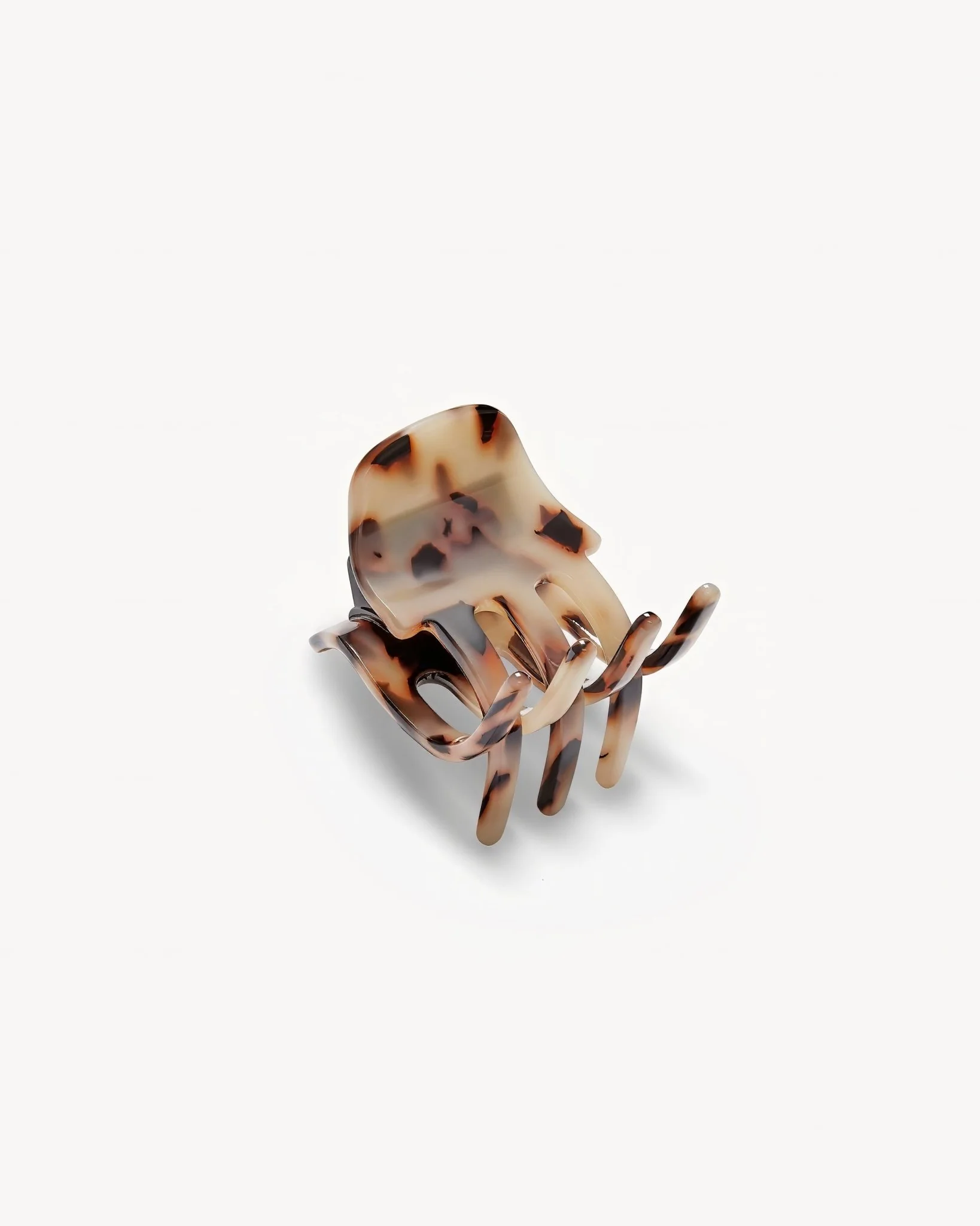 Mini Claw in Ash Blonde Tortoise - Image 3