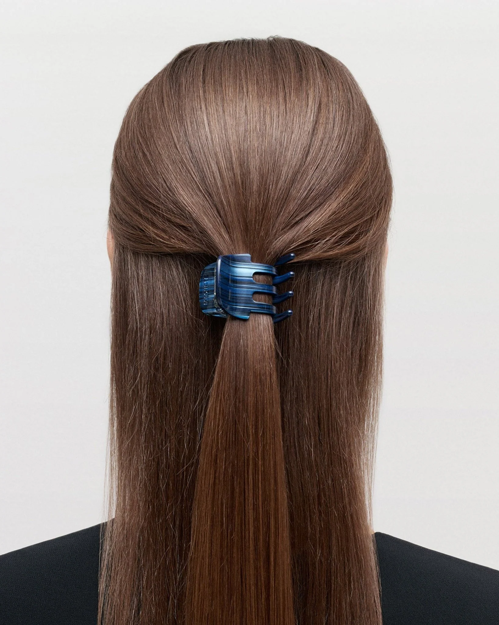 Mini Claw in Indigo - Image 2