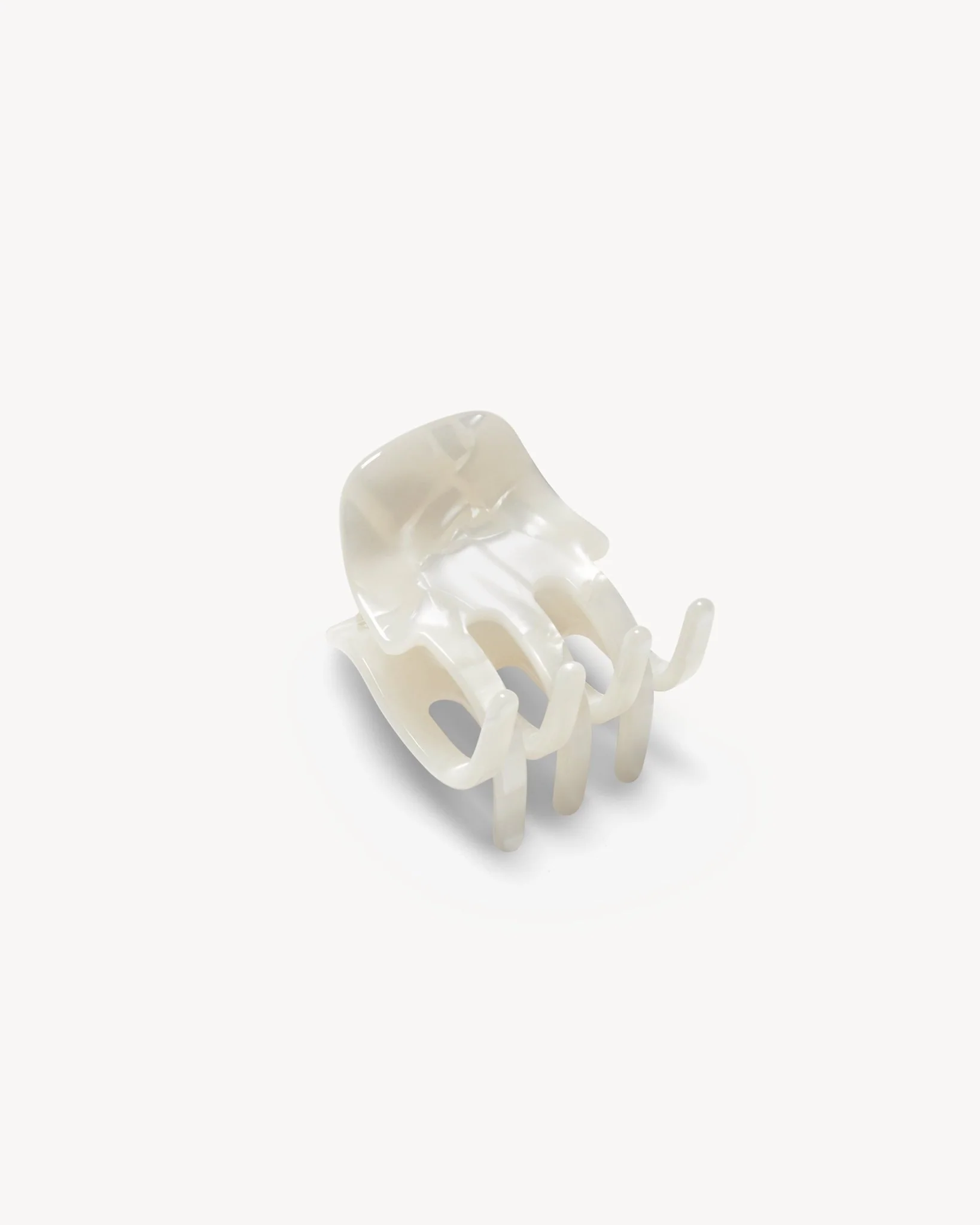 Mini Claw in White Shell - Image 3