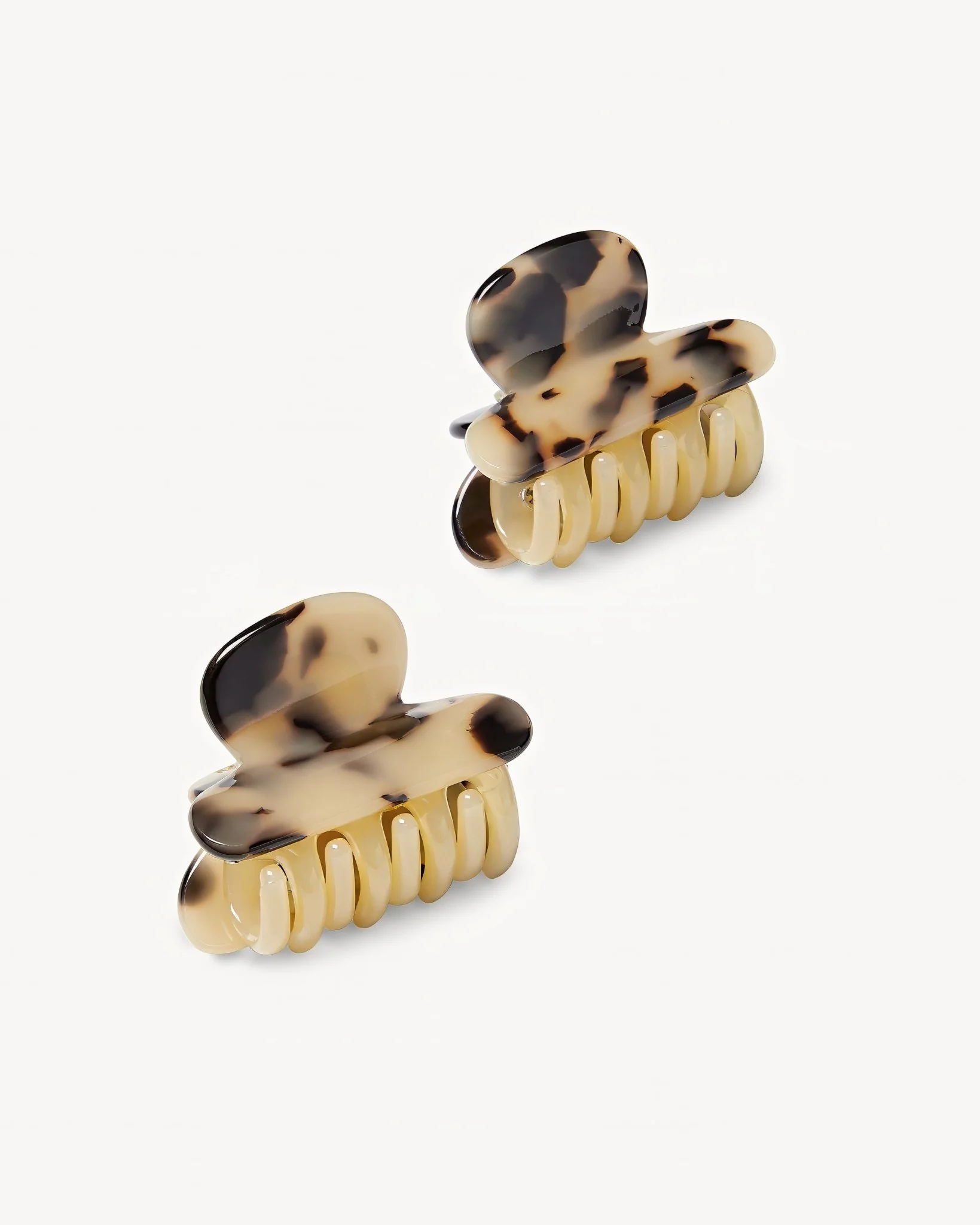 Twin Heirloom Claws in Blonde Tortoise - Image 3