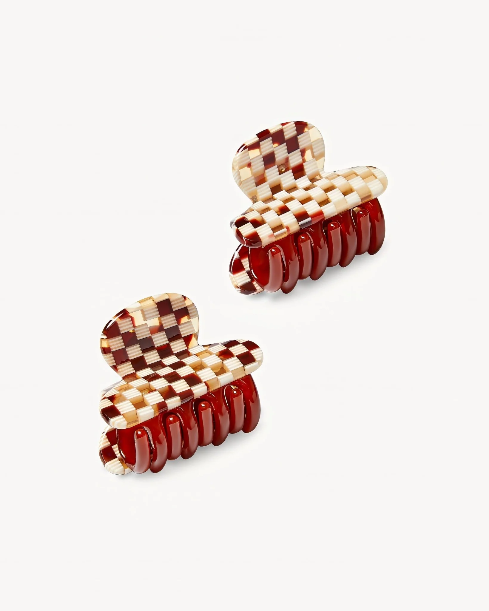 Twin Heirloom Claws in Tortoise Checker - Image 3