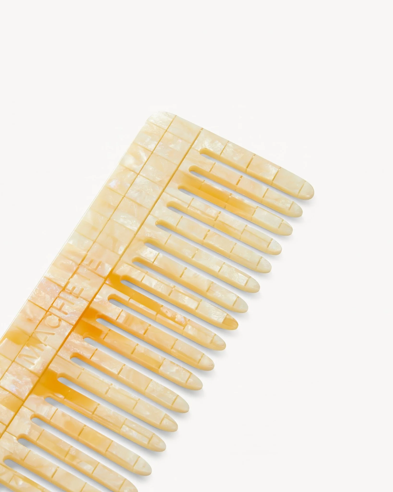 No. 2 Comb in Sea Shell Checker - Image 2