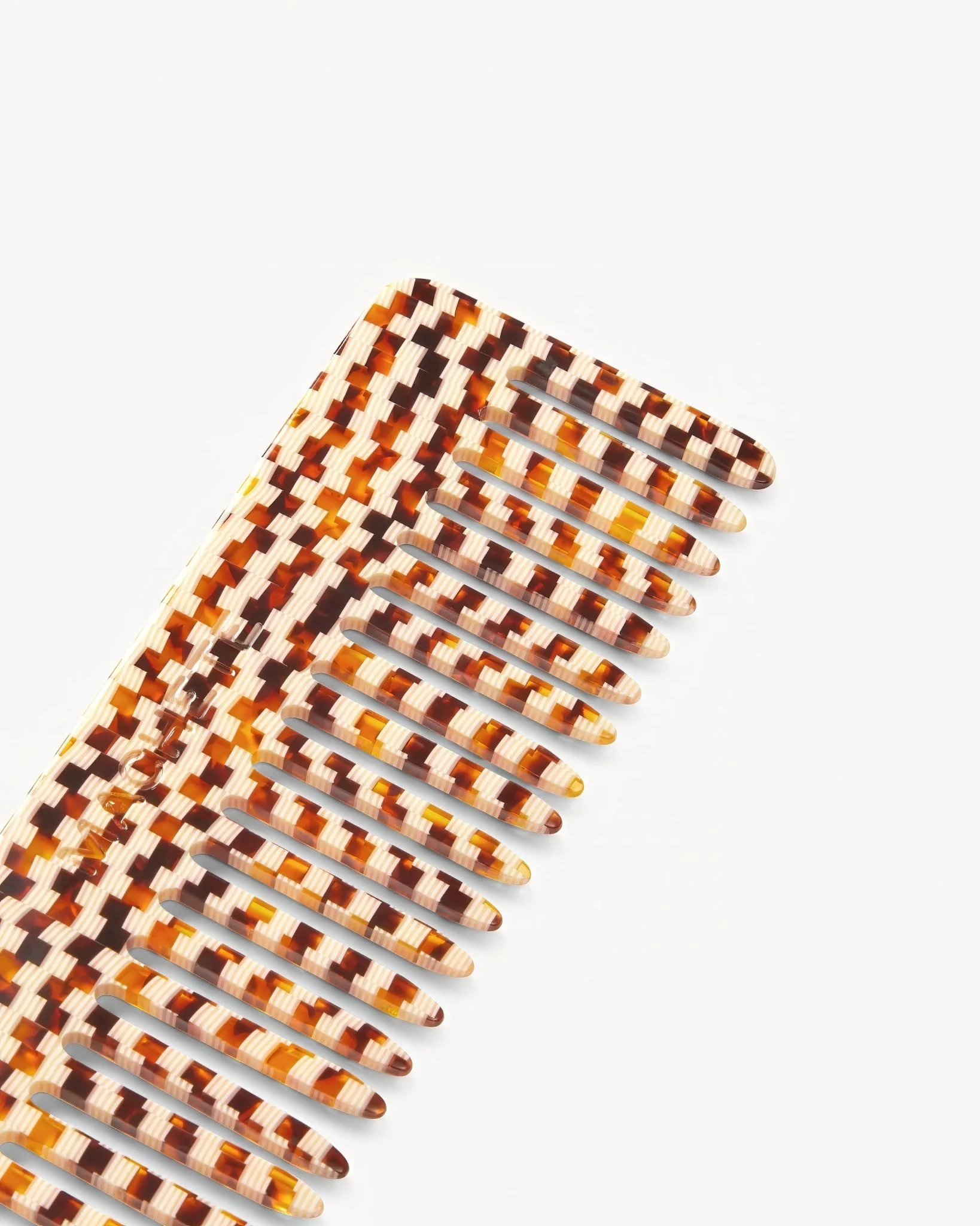 No. 2 Comb in Tortoise Checker - Image 2