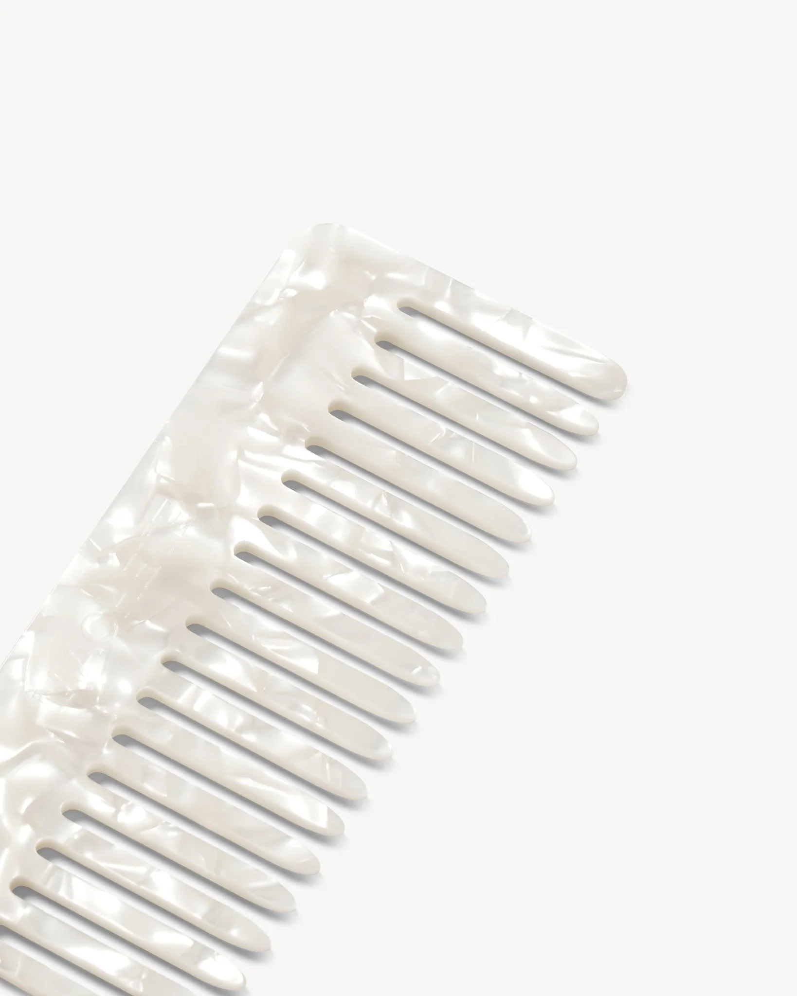 No. 2 Comb in White Shell - Image 2