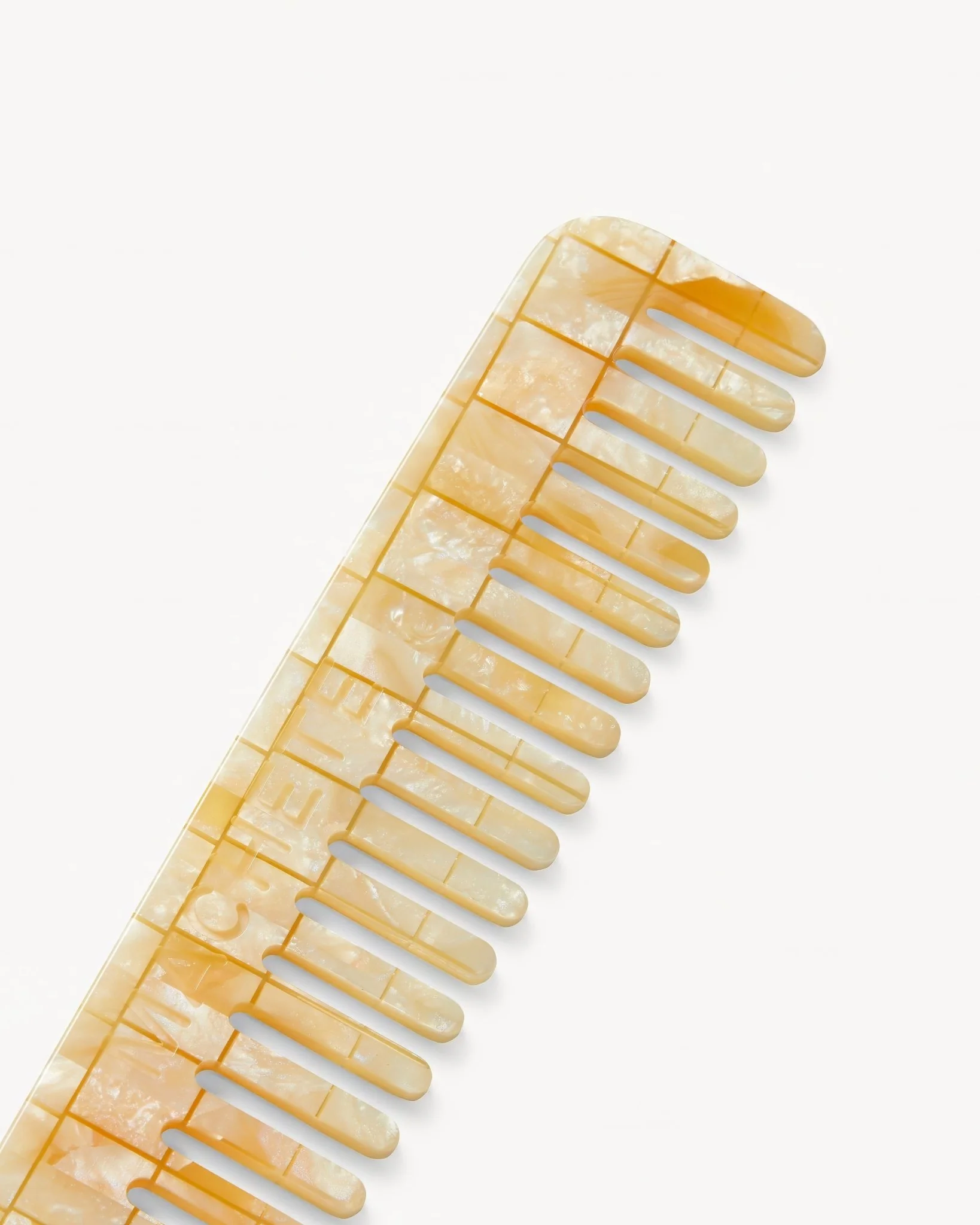 No. 3 Comb in Sea Shell Checker - Image 2