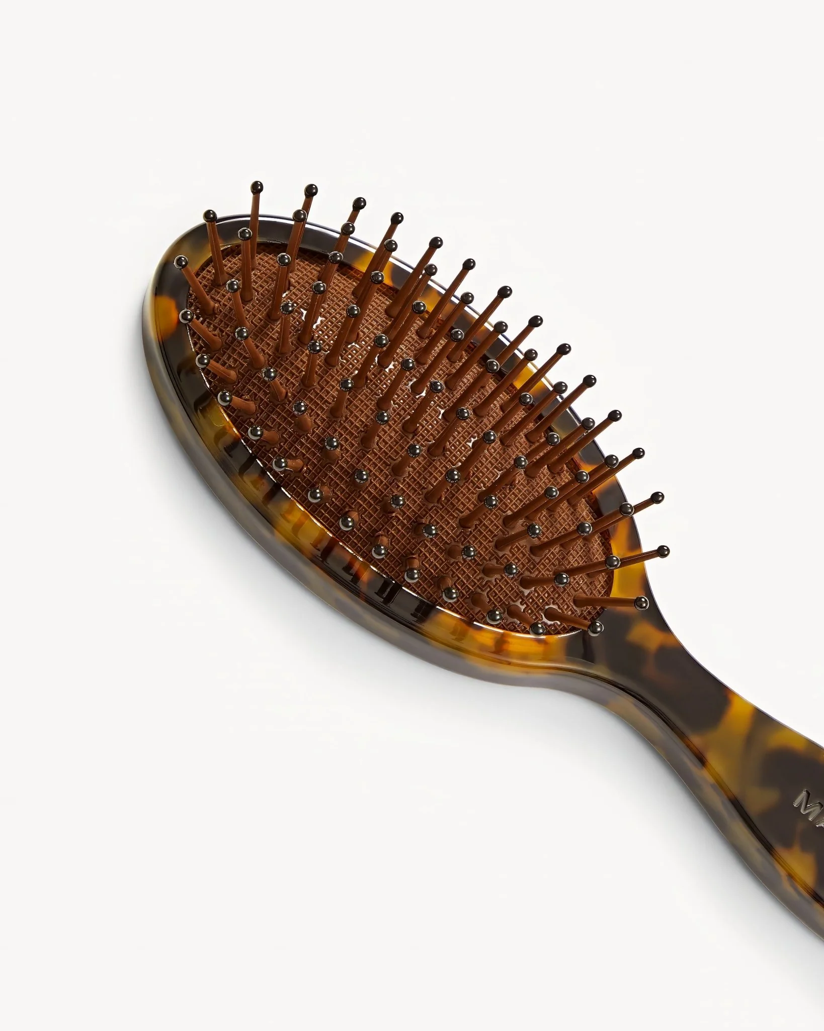Travel Detangling Hair Brush in Classic Tortoise - Image 2