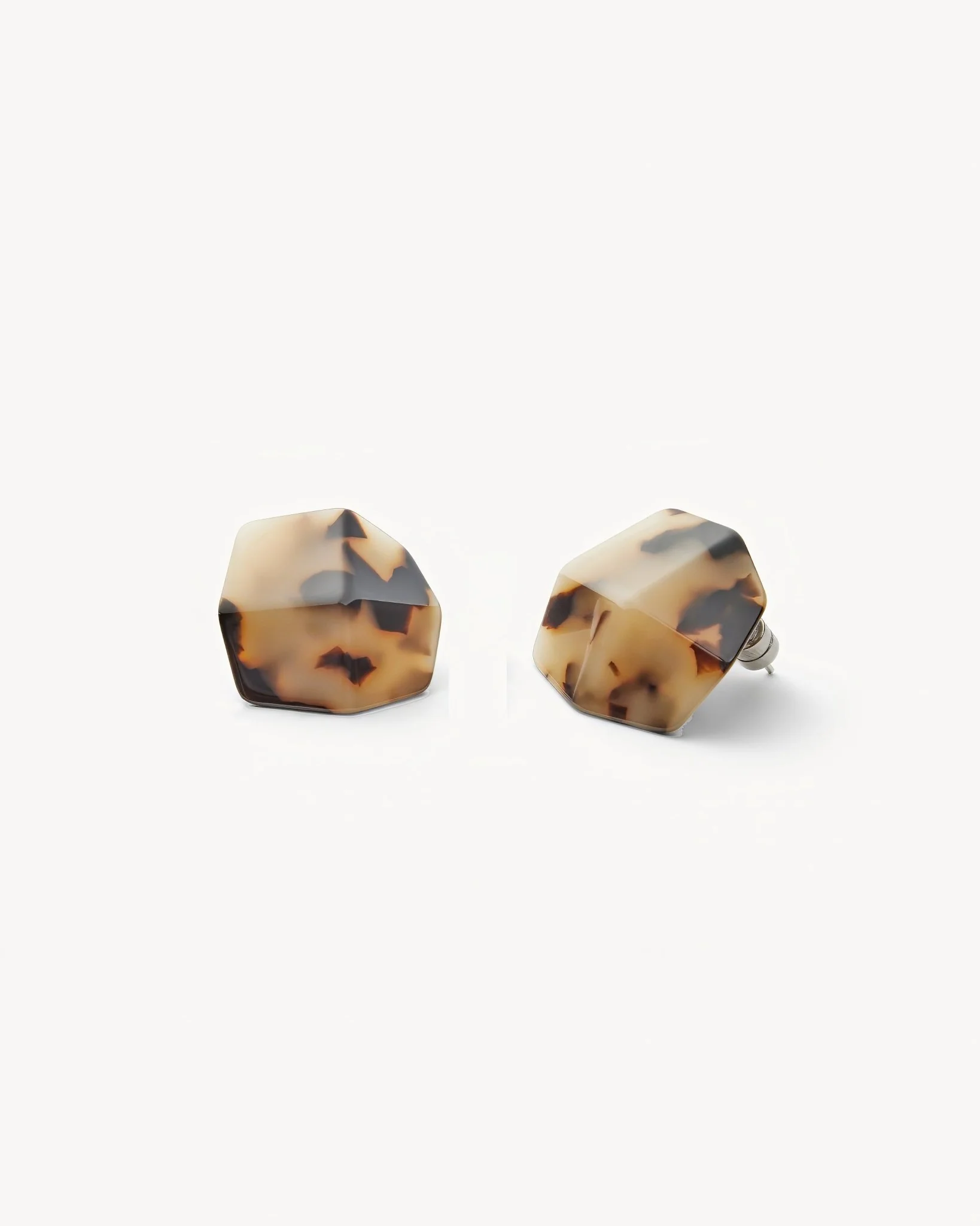 Sculpture Studs in Blonde Tortoise - Image 3