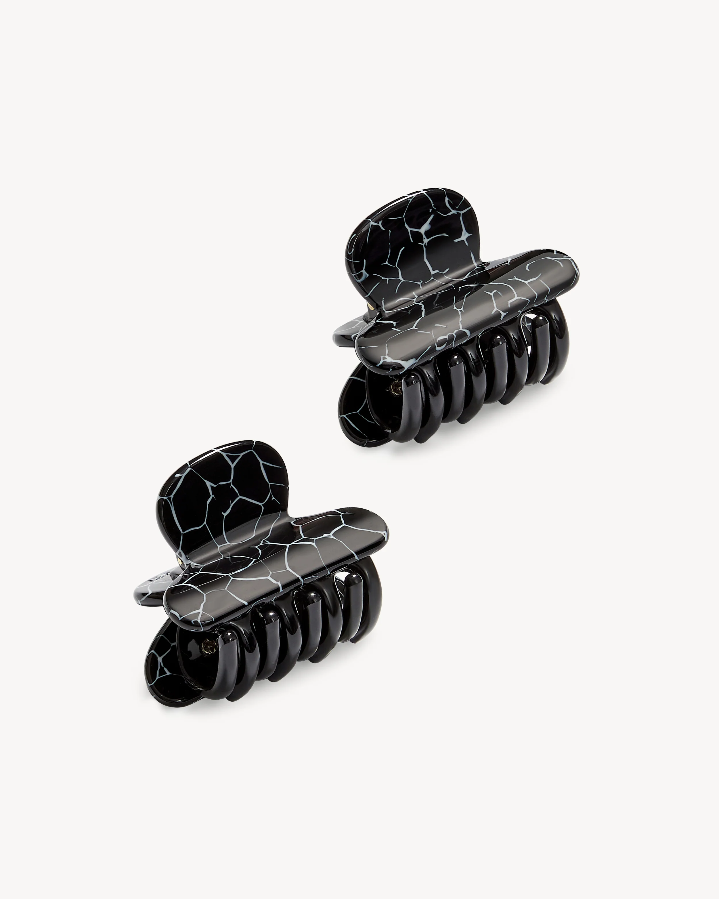 Twin Heirloom Claws in Black Marble - Image 3