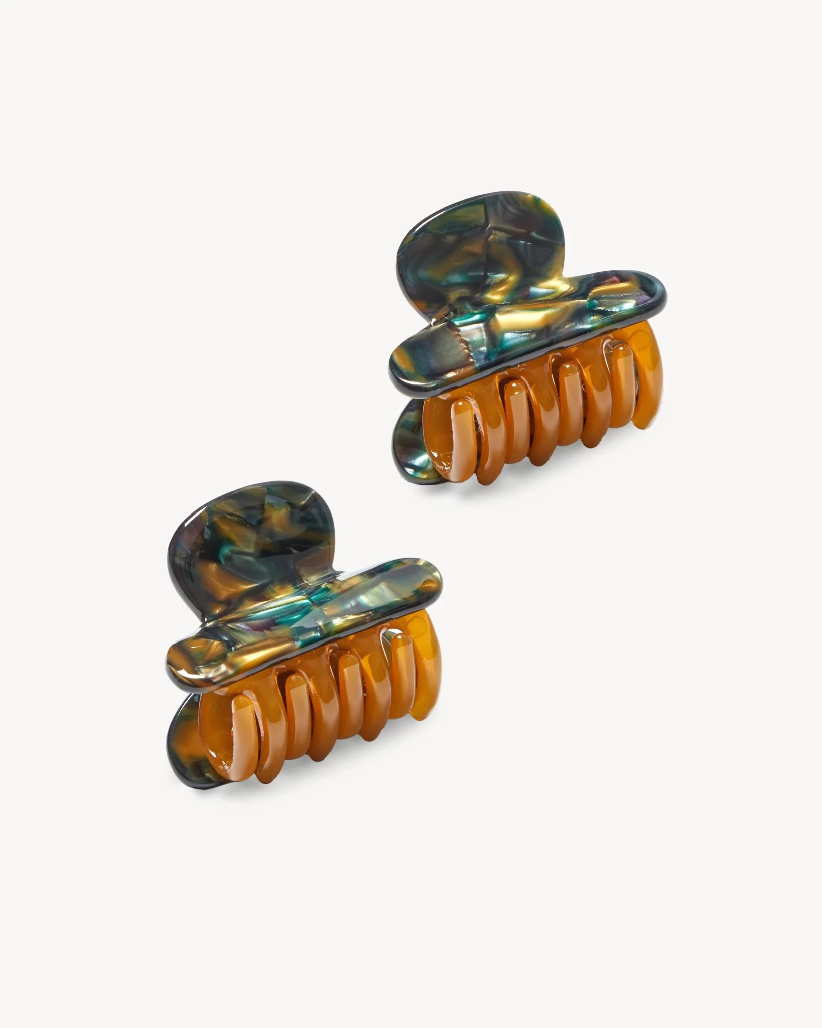 Twin Heirloom Claws in Green Tortoise - Image 3