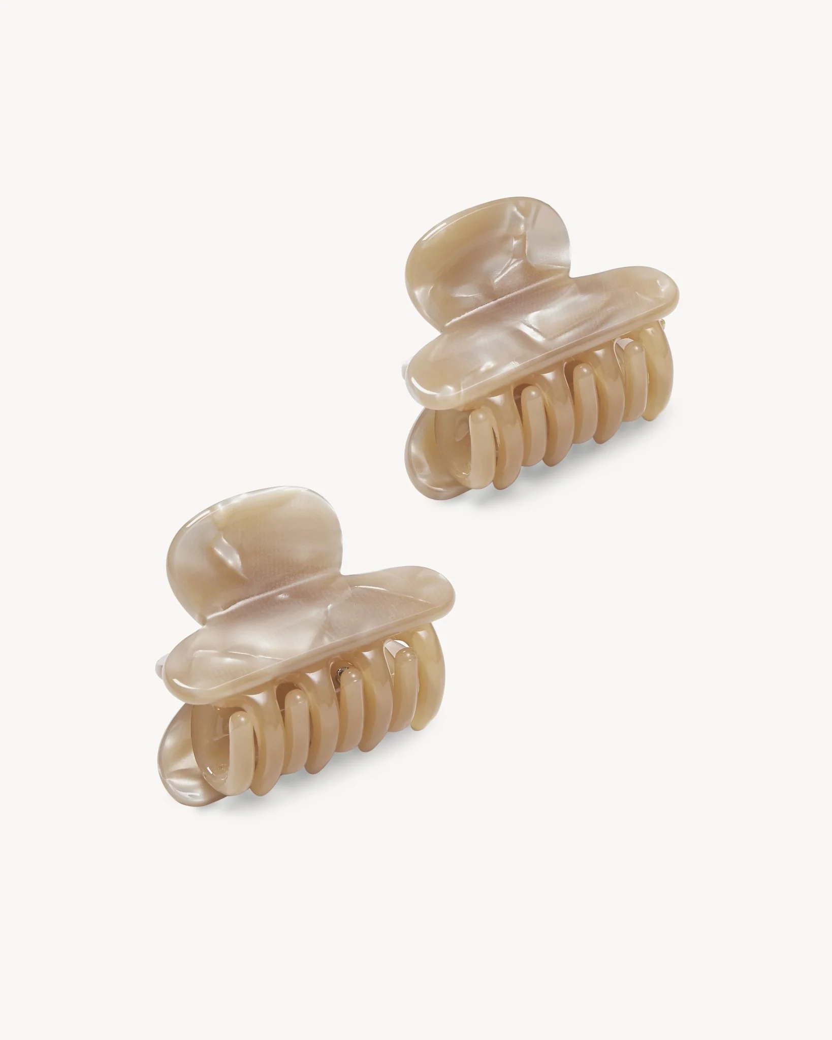 Twin Heirloom Claws in Sand Shell - Image 3