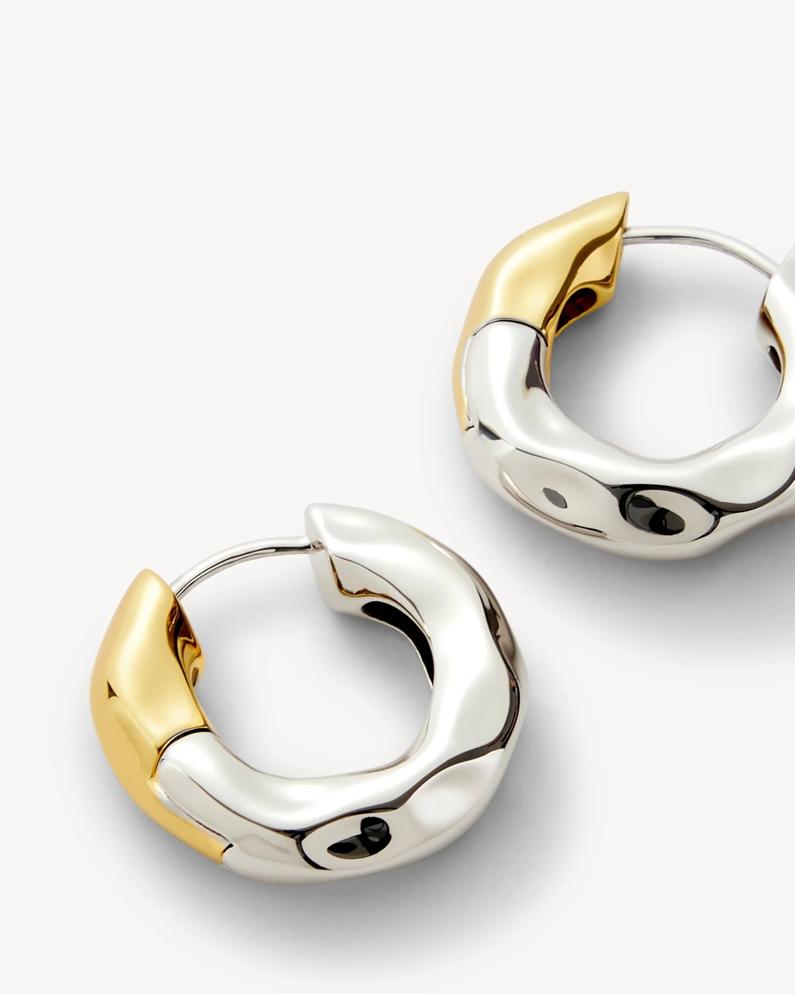 Wavy Chunky Hoops in 3/4 Silver - Image 2