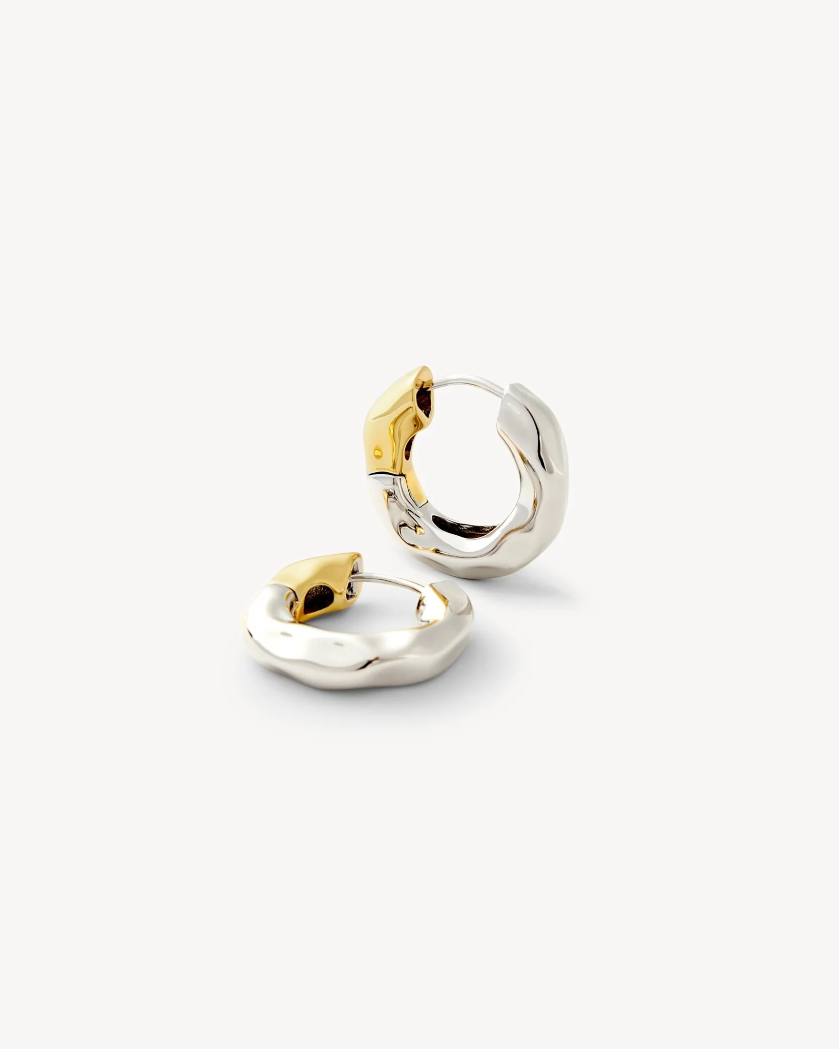 Wavy Chunky Hoops in 3/4 Silver - Image 3