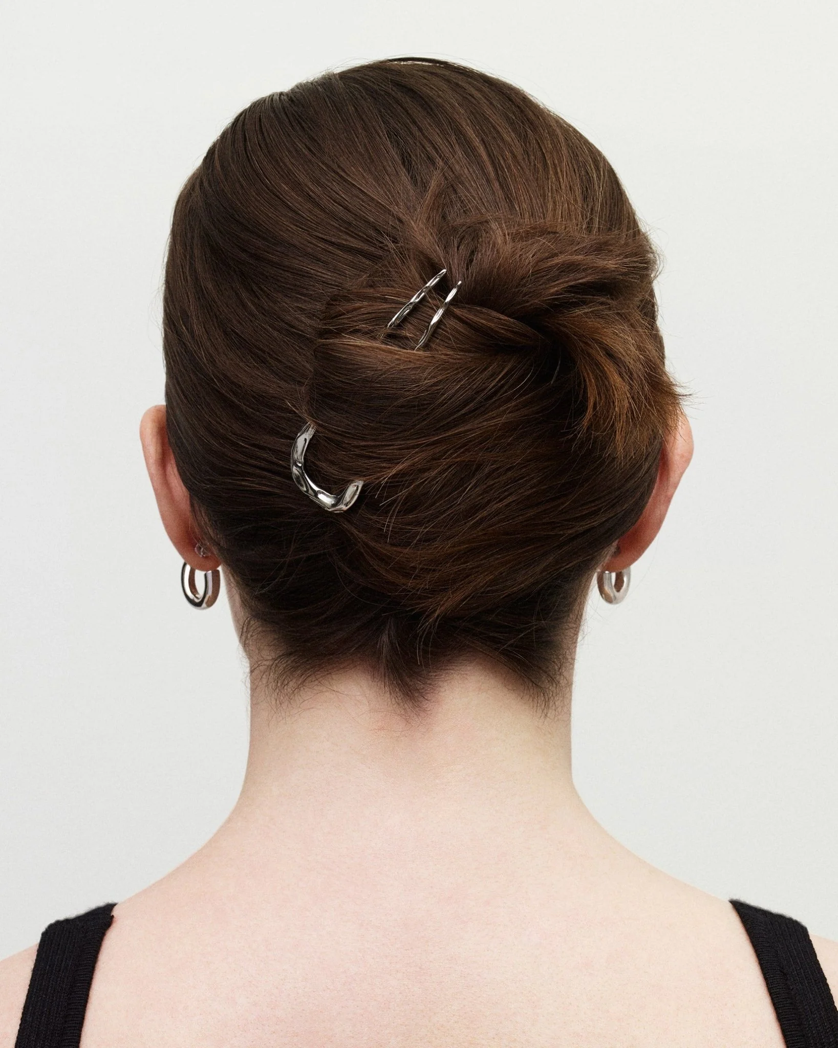 Petite Wavy French Hair Pin in Gold - Image 3